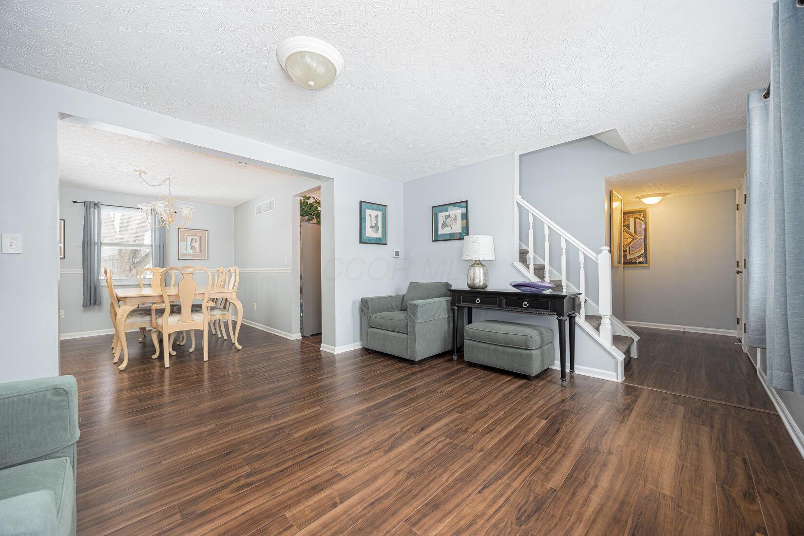 378 Forestwood Drive Property Photo 3
