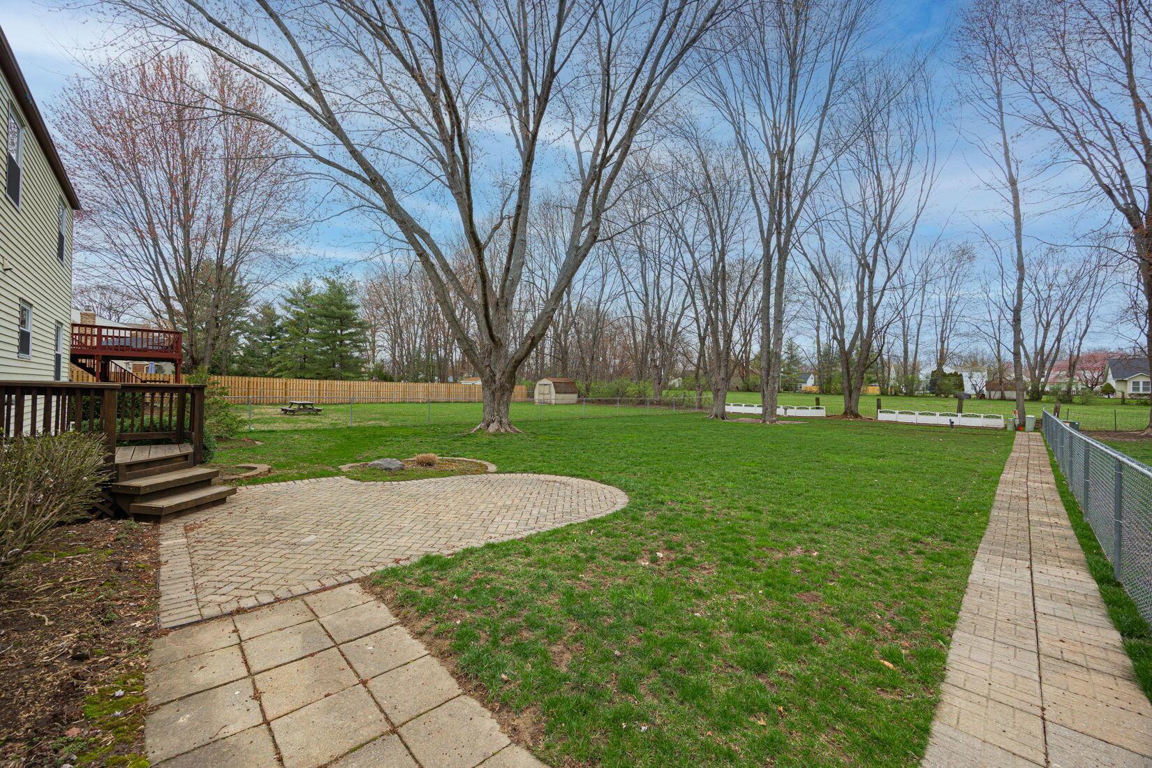 378 Forestwood Drive Property Photo 28