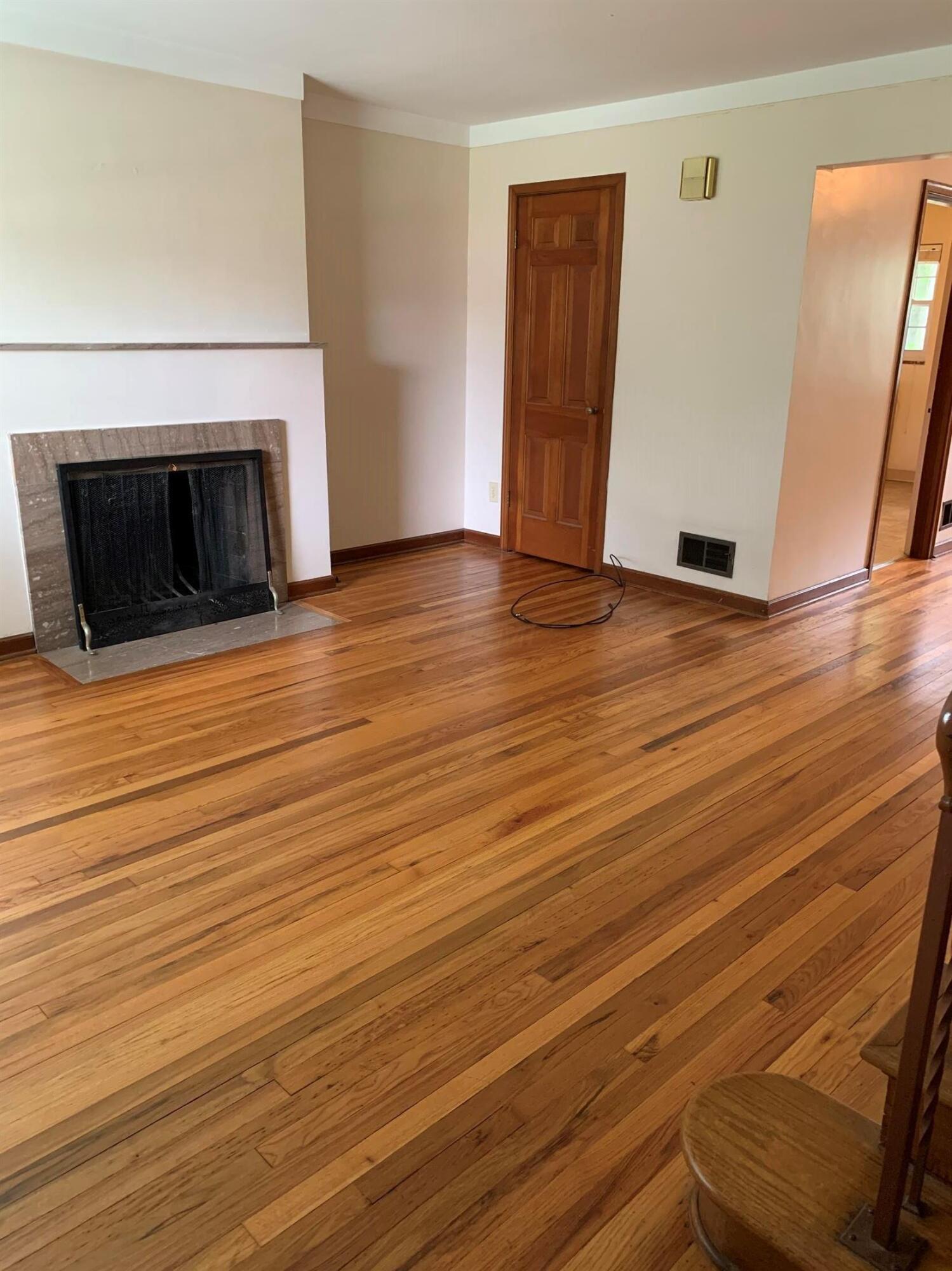1591 Waltham Road Property Photo 4