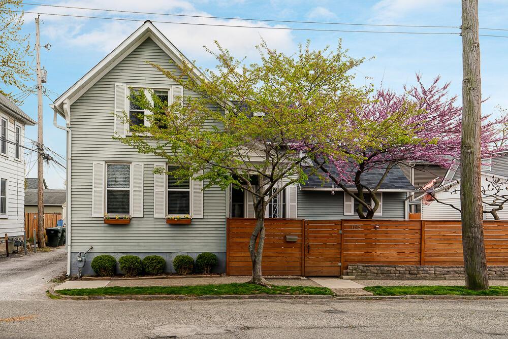 1196 S 4th Street Property Photo 1