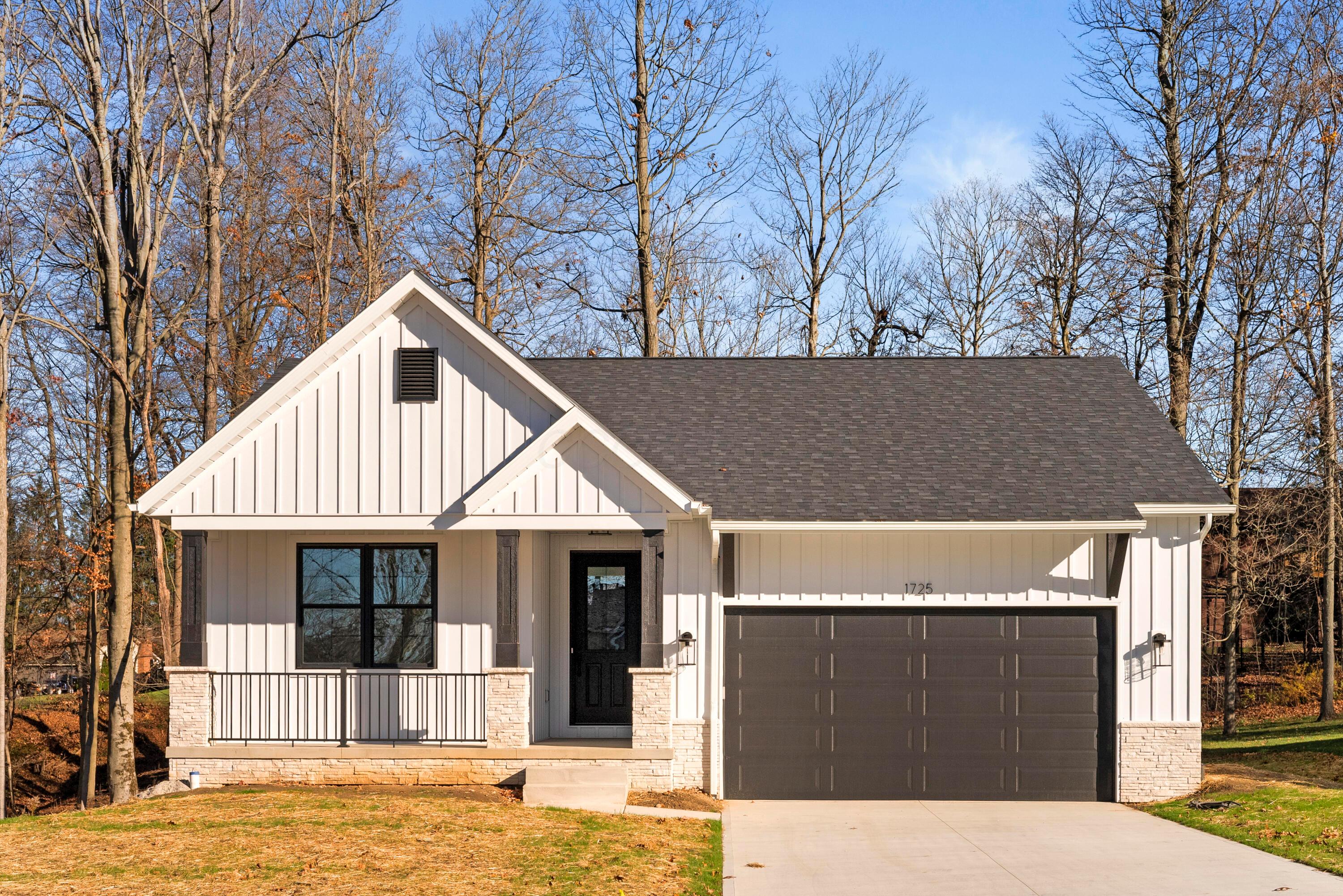 1725 Rippling Brook Drive Property Photo 1