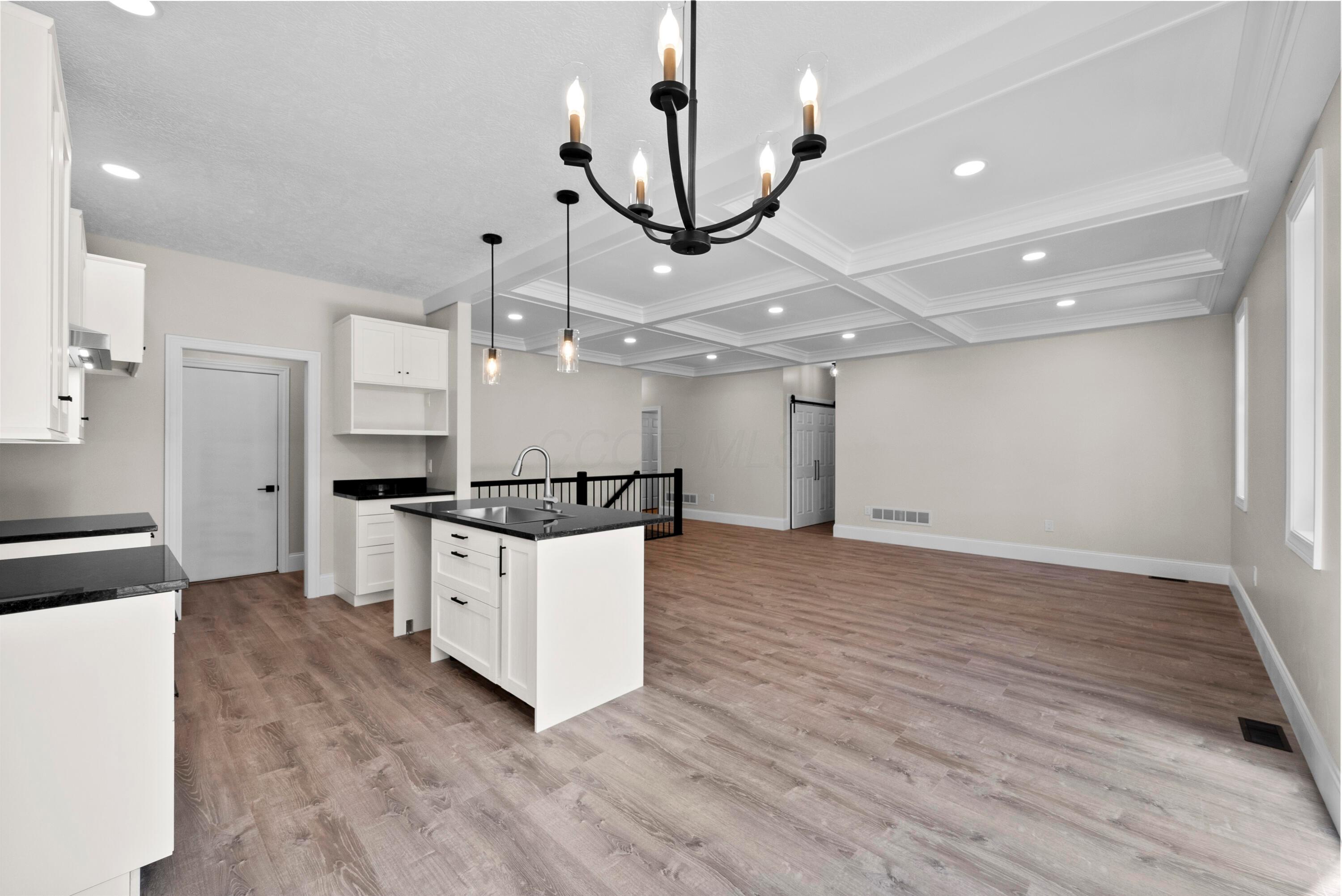 1725 Rippling Brook Drive Property Photo 19