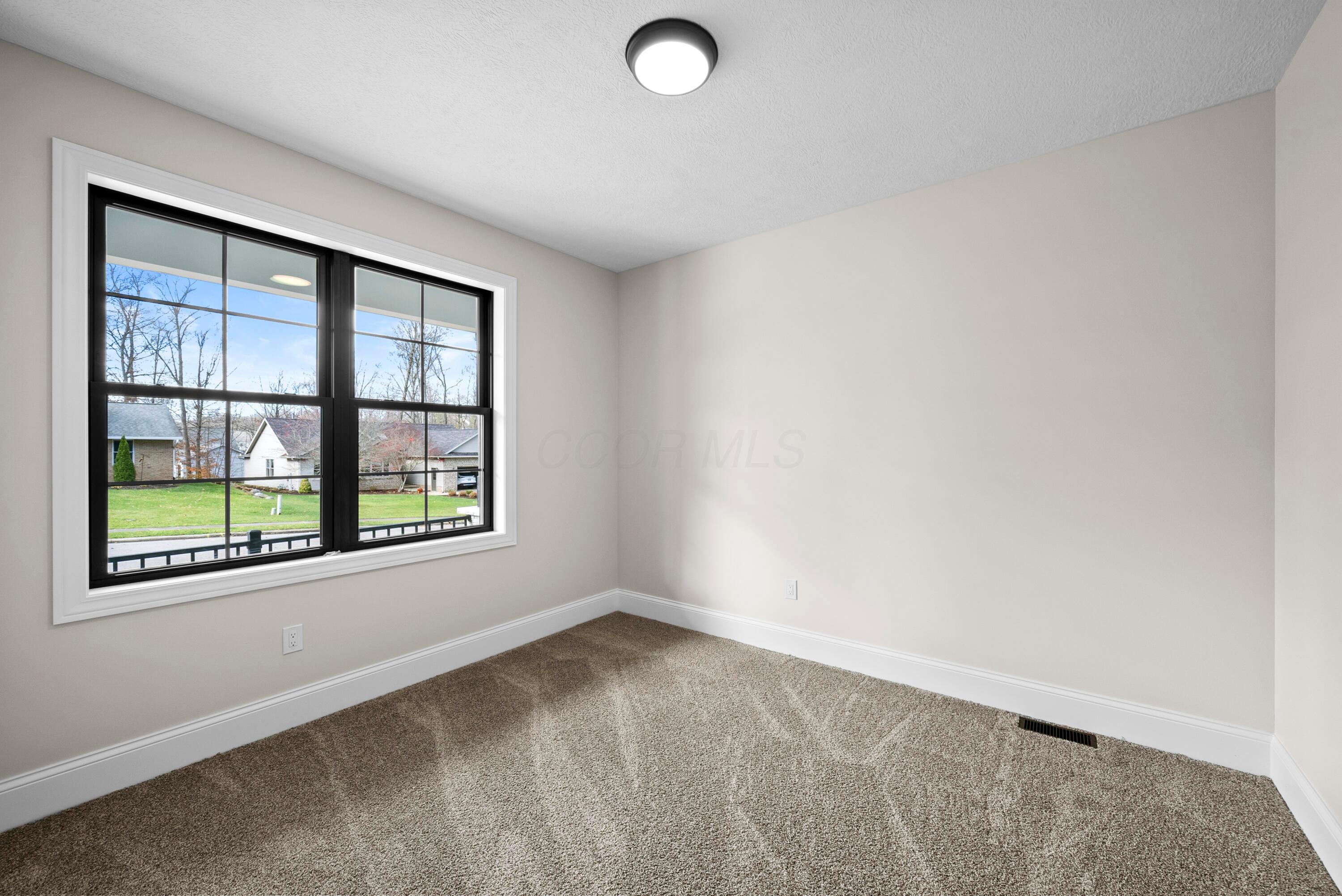 1725 Rippling Brook Drive Property Photo 28