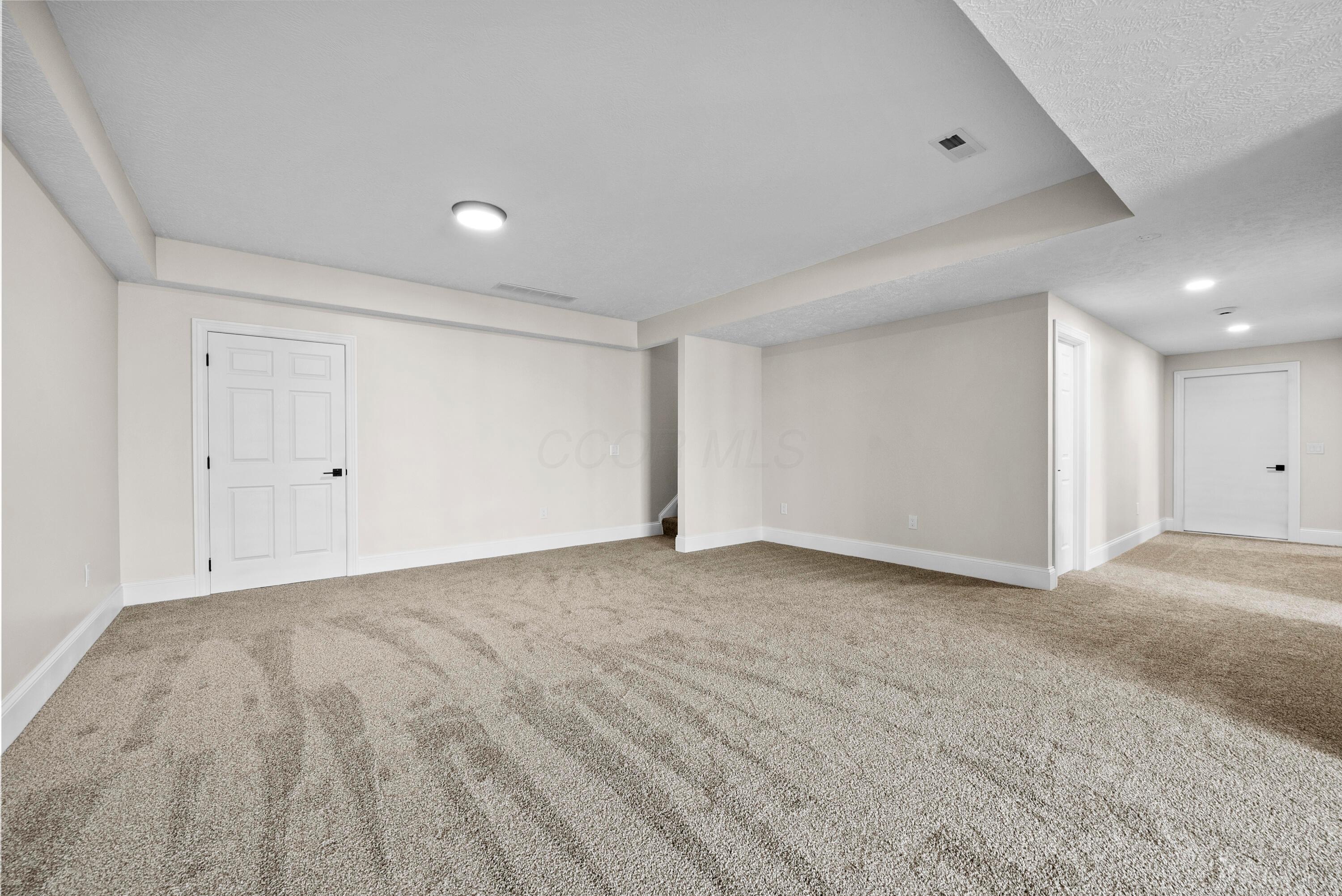 1725 Rippling Brook Drive Property Photo 31