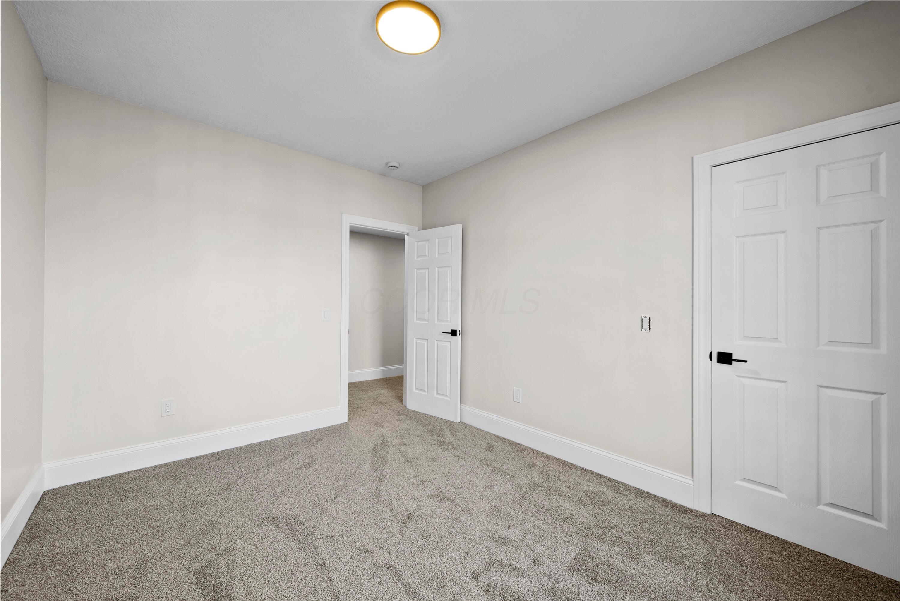1725 Rippling Brook Drive Property Photo 36