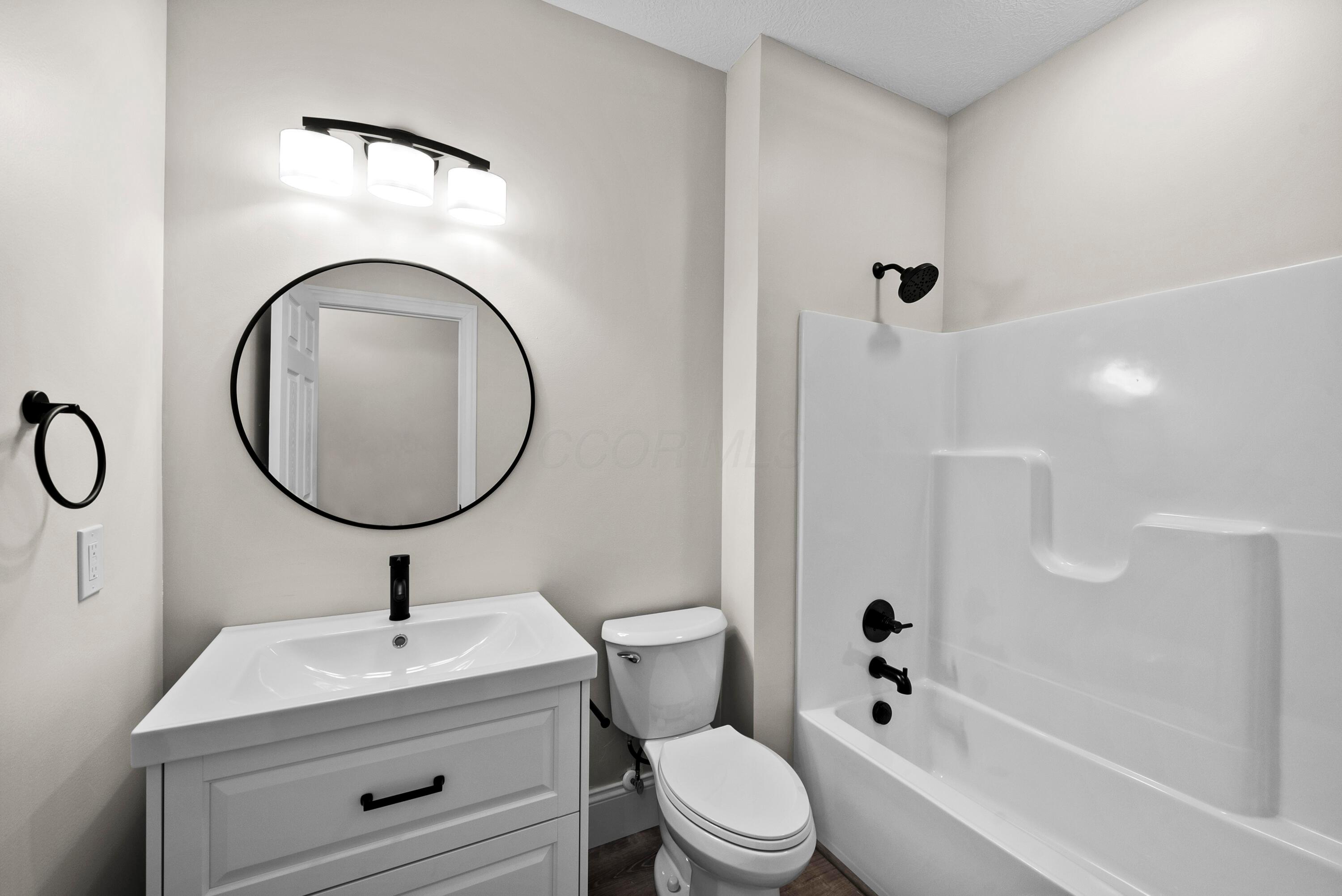 1725 Rippling Brook Drive Property Photo 42