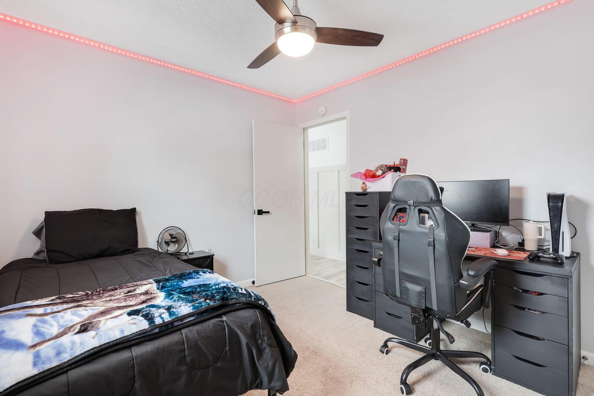 1545 E Choctaw Drive Property Photo 41