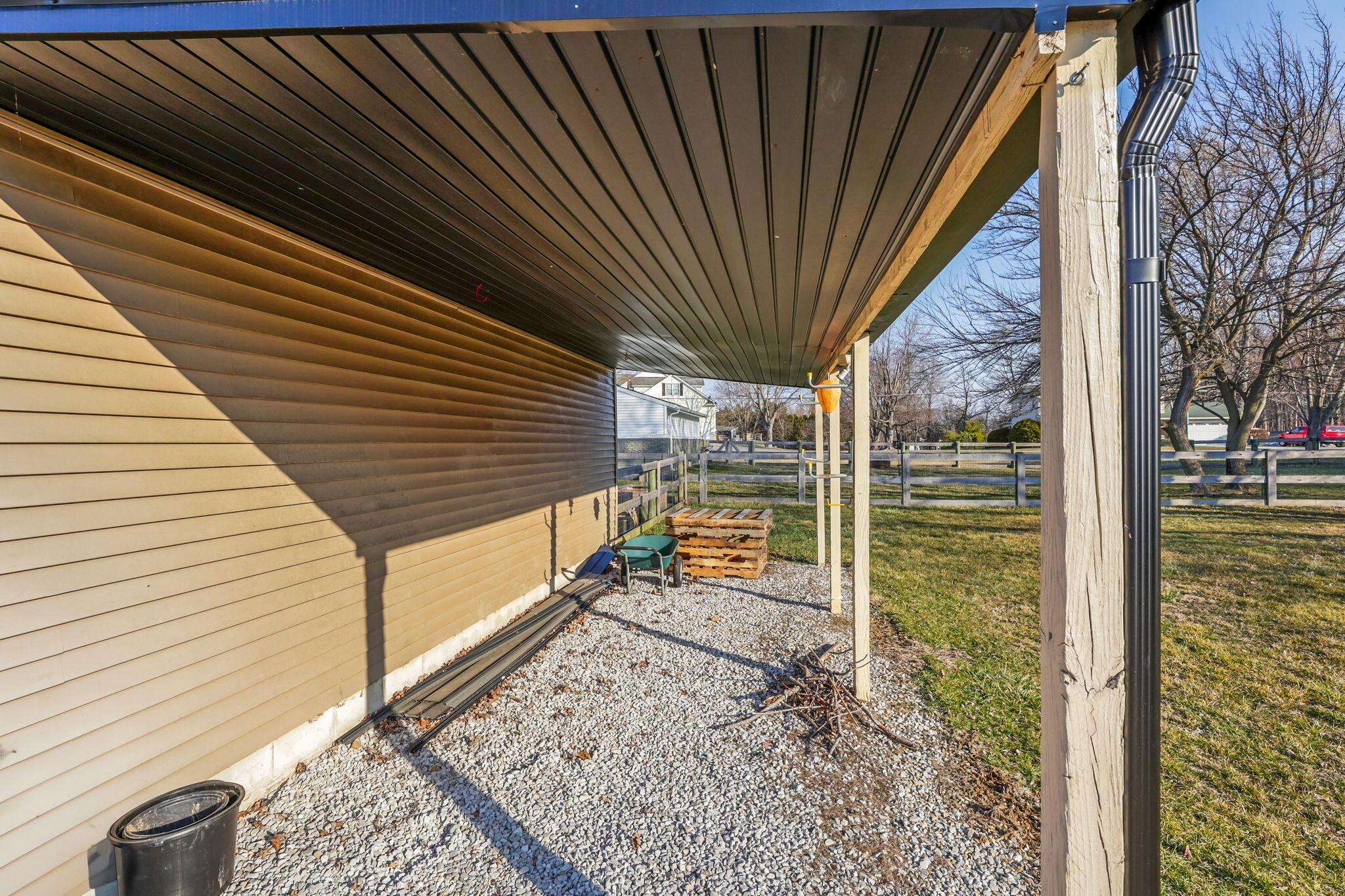 1545 E Choctaw Drive Property Photo 47