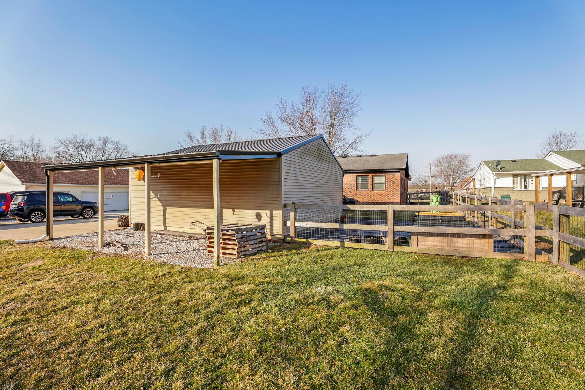 1545 E Choctaw Drive Property Photo 48