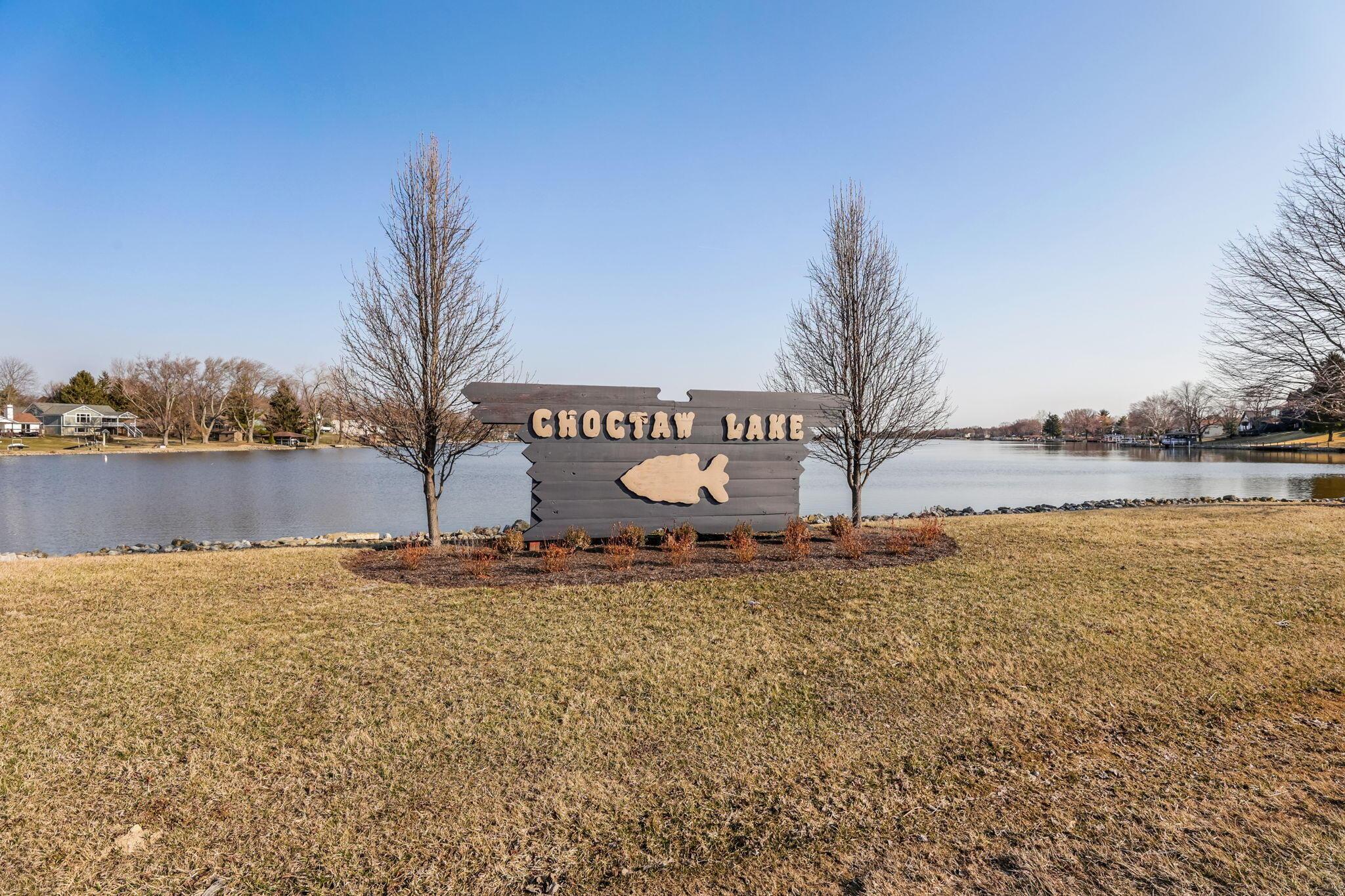 1545 E Choctaw Drive Property Photo 80