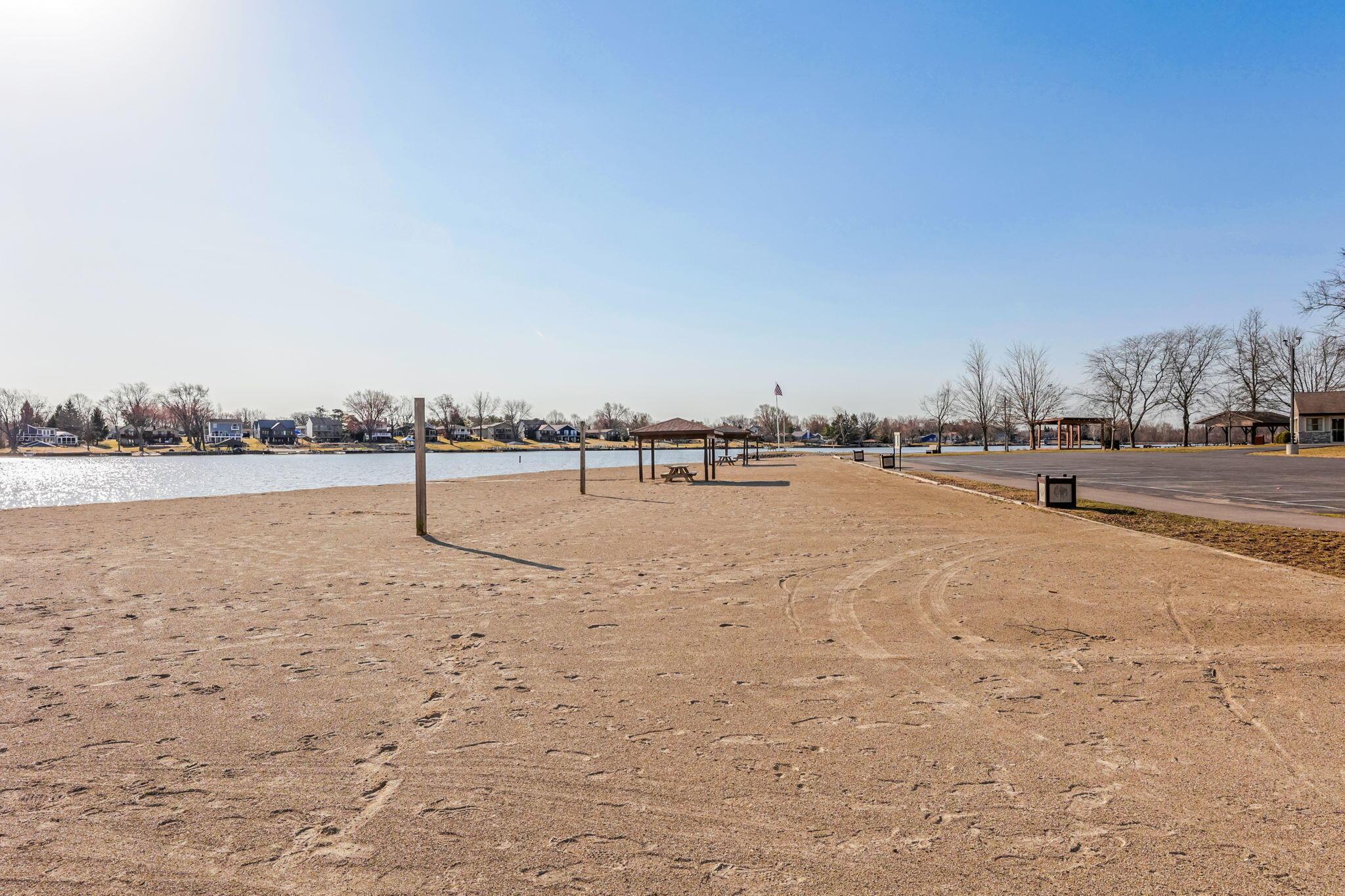 1545 E Choctaw Drive Property Photo 86