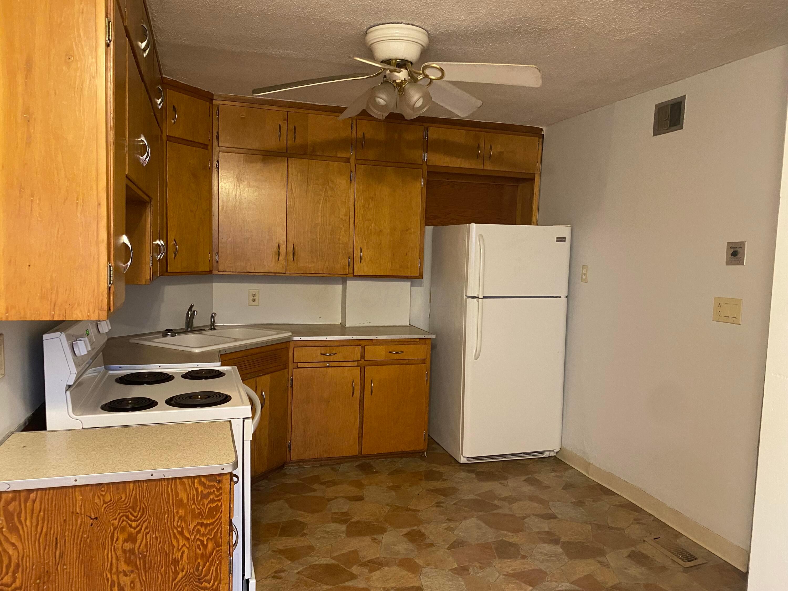 292 Belmont Street Property Photo 5