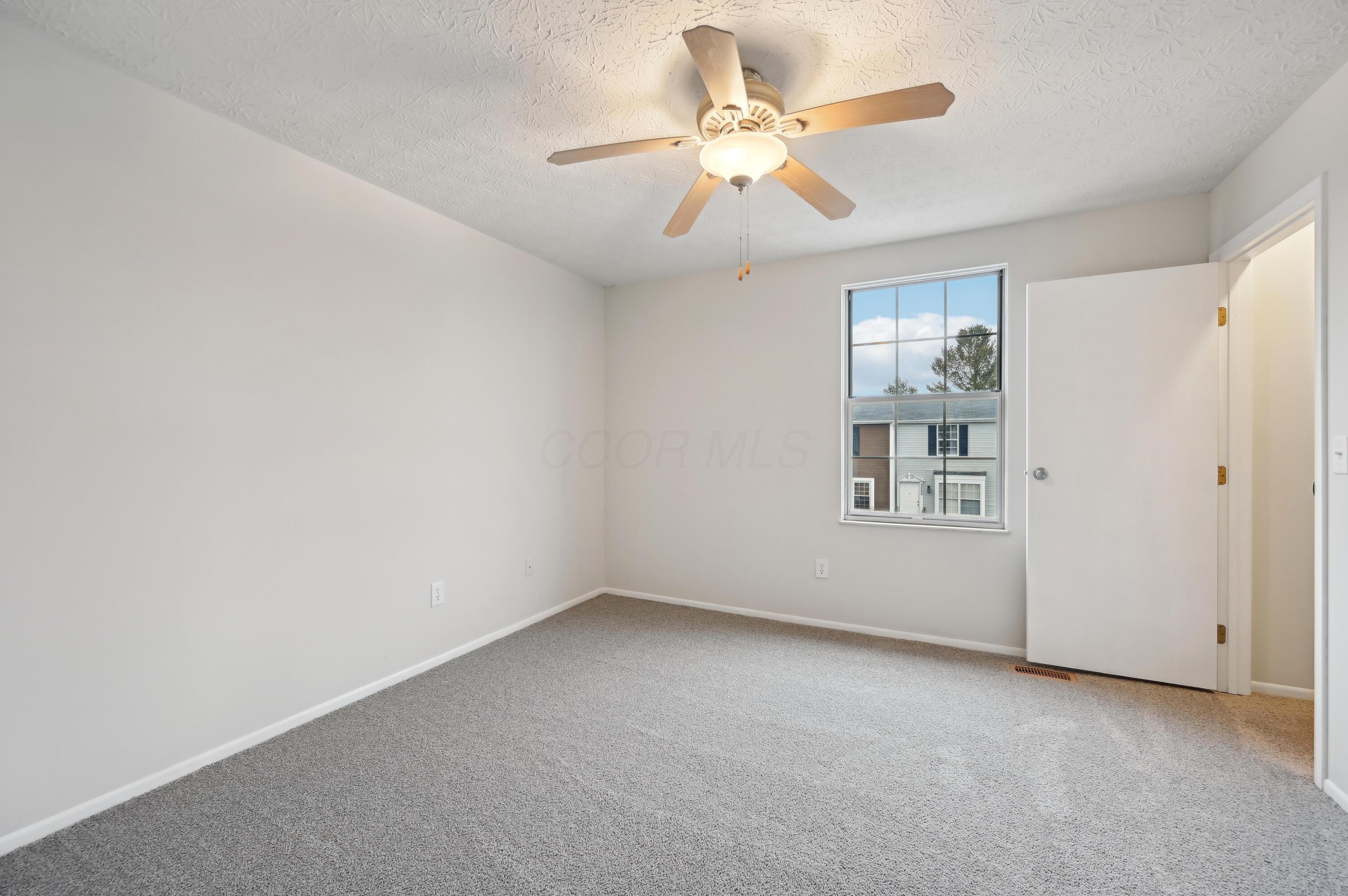5036 Stoneybrook Boulevard, 7c Property Photo 5