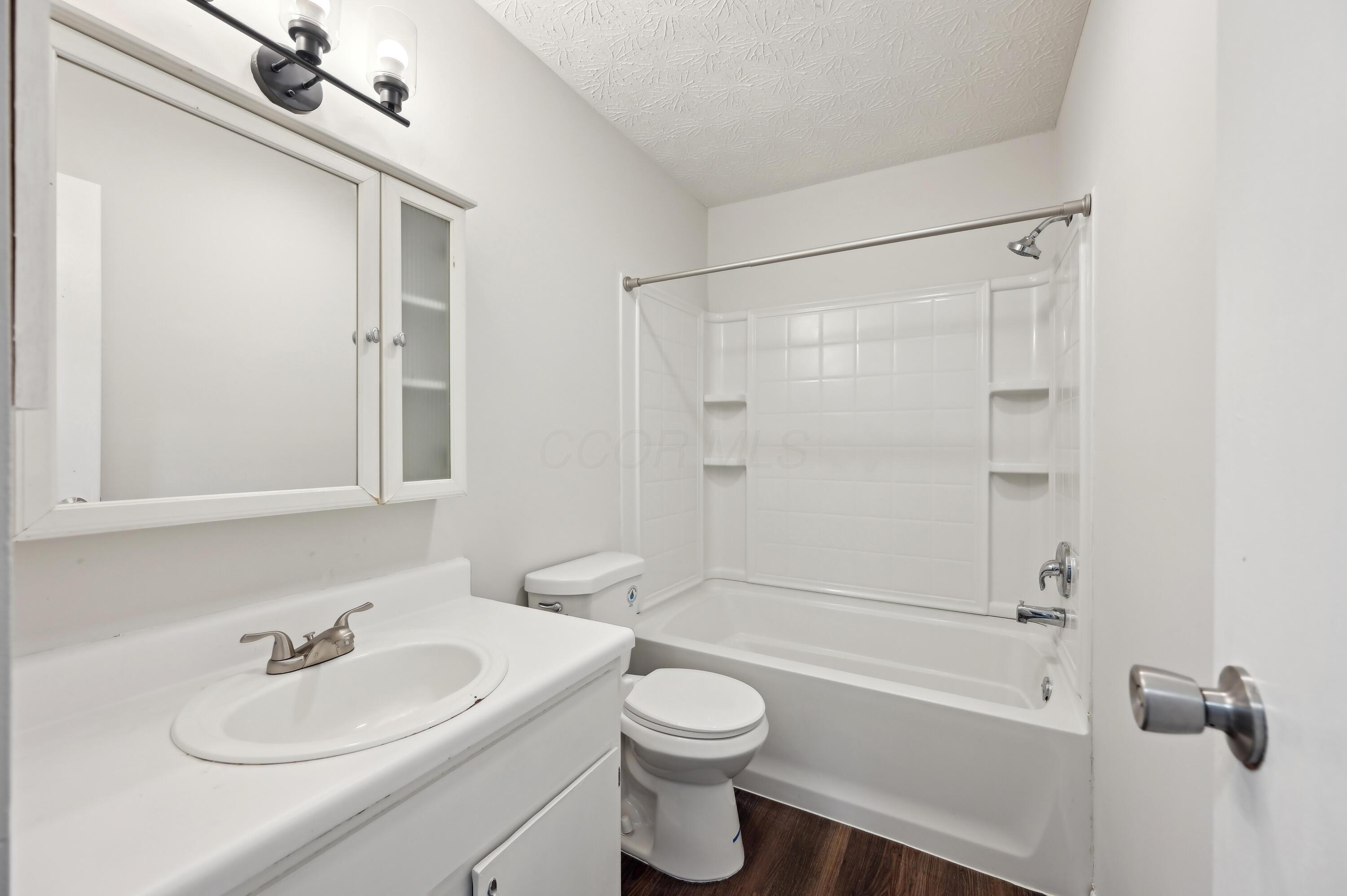 5036 Stoneybrook Boulevard, 7c Property Photo 7