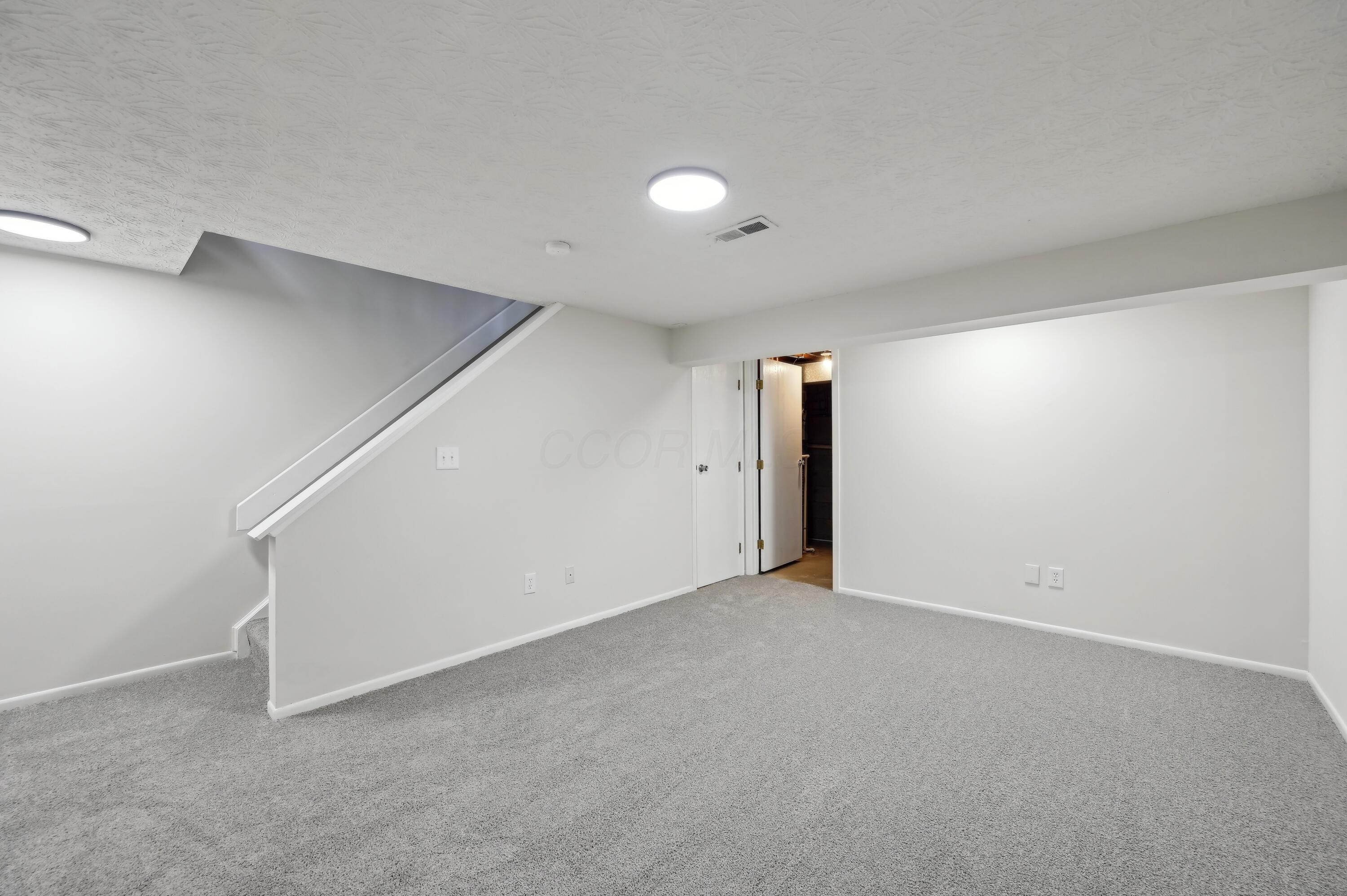 5036 Stoneybrook Boulevard, 7c Property Photo 16