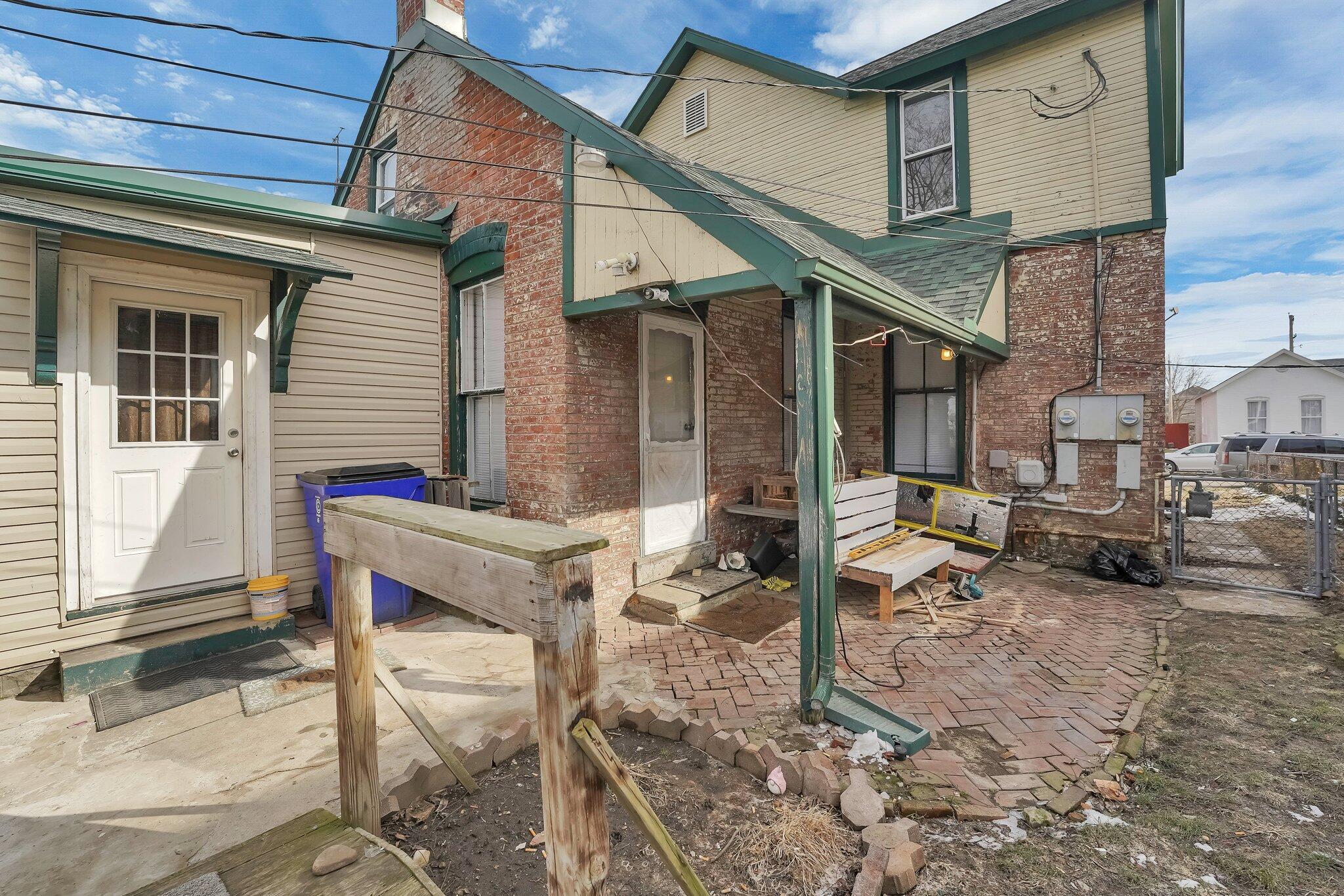 148 Hirn Street Property Photo 5