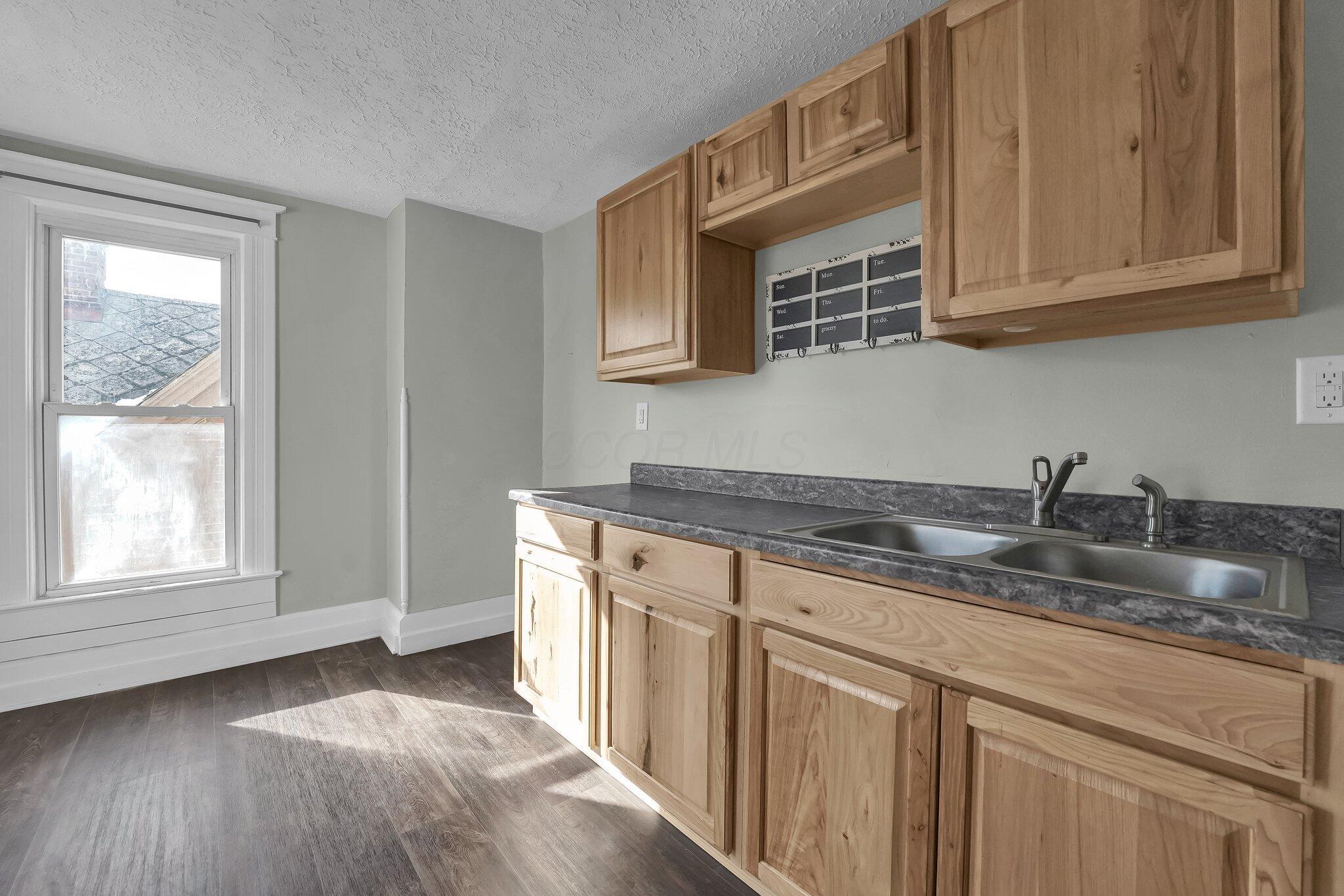 148 Hirn Street Property Photo 6
