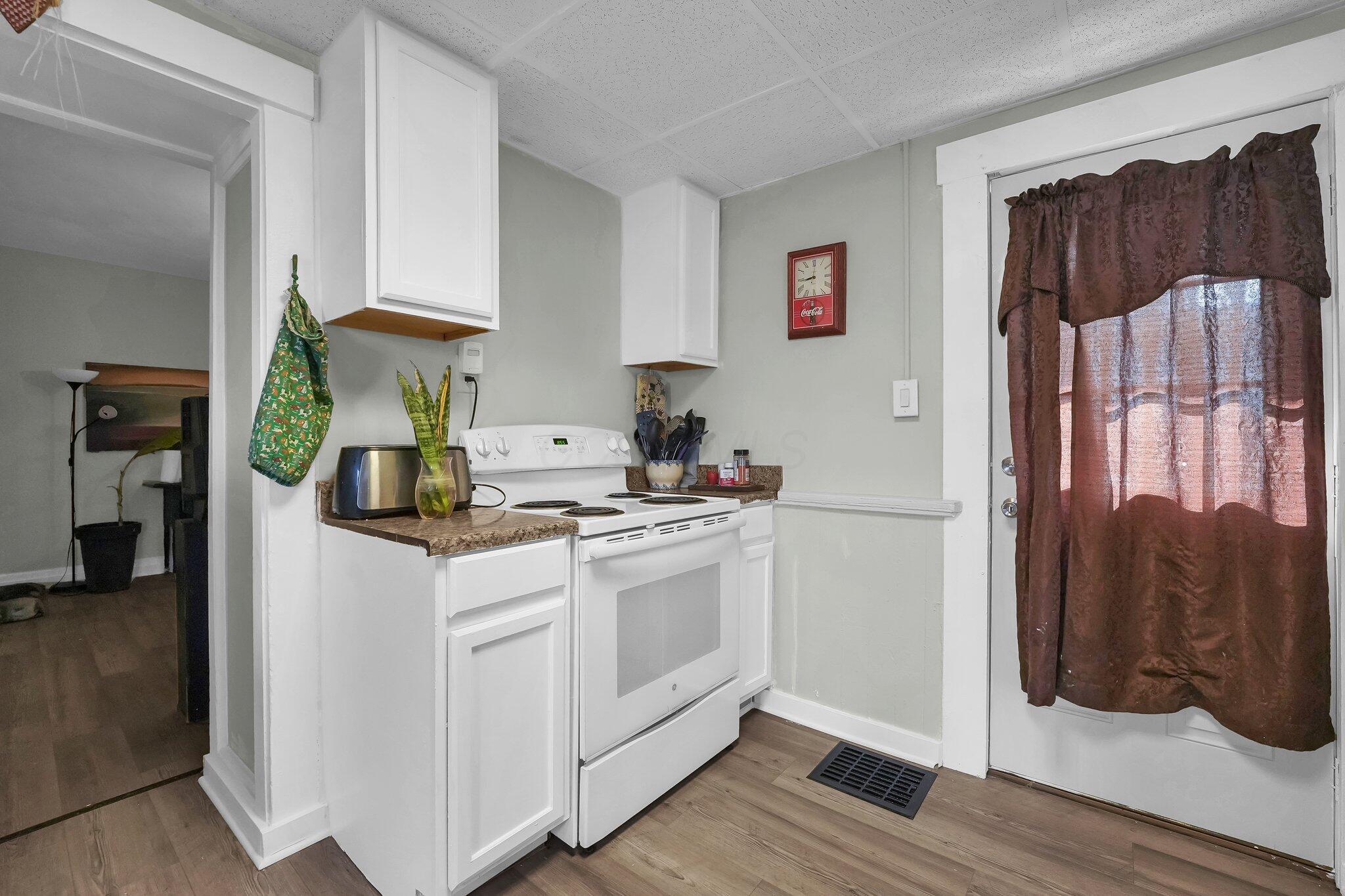 148 Hirn Street Property Photo 41