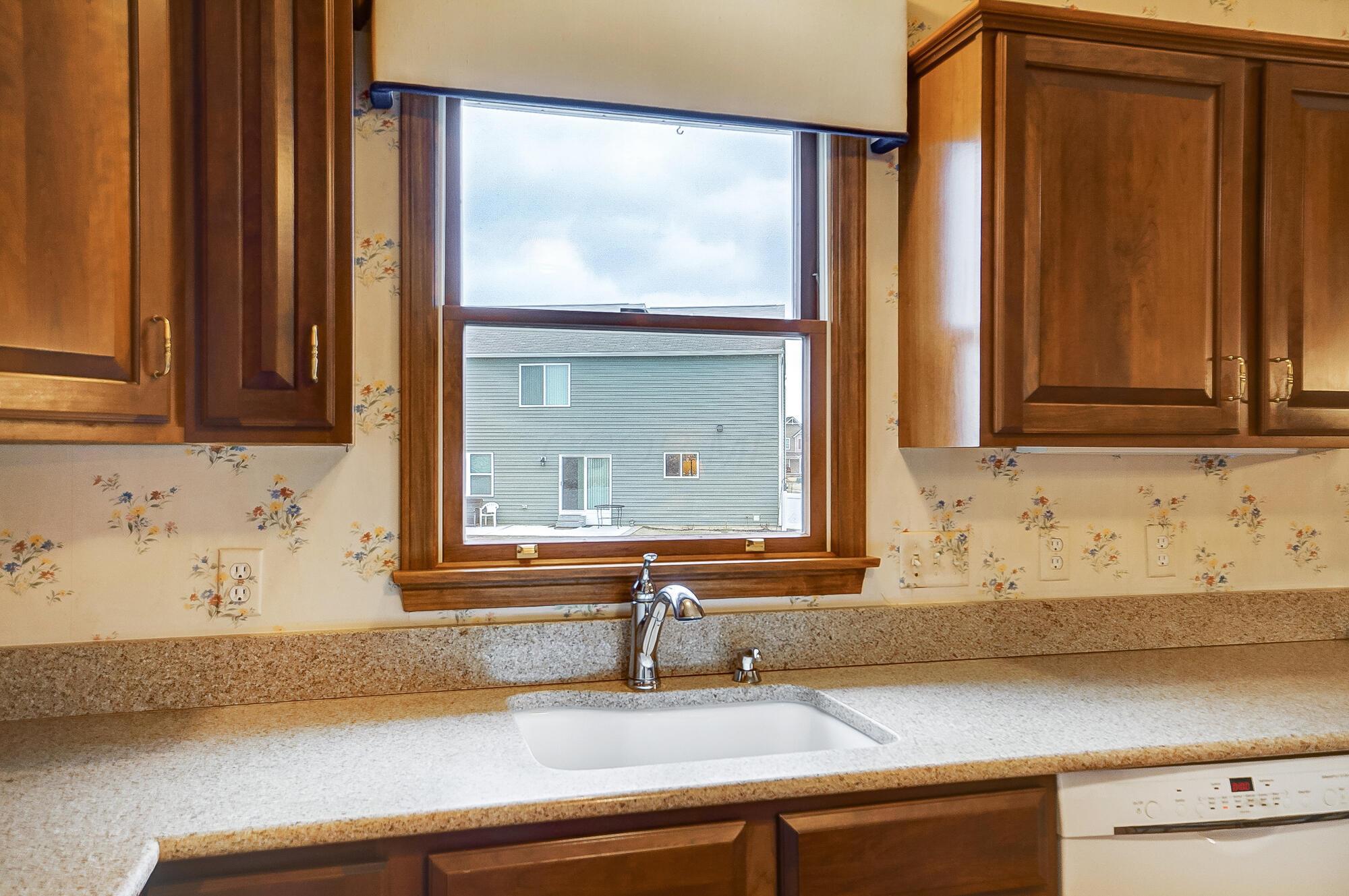 1318 Woodline Drive Property Photo 13