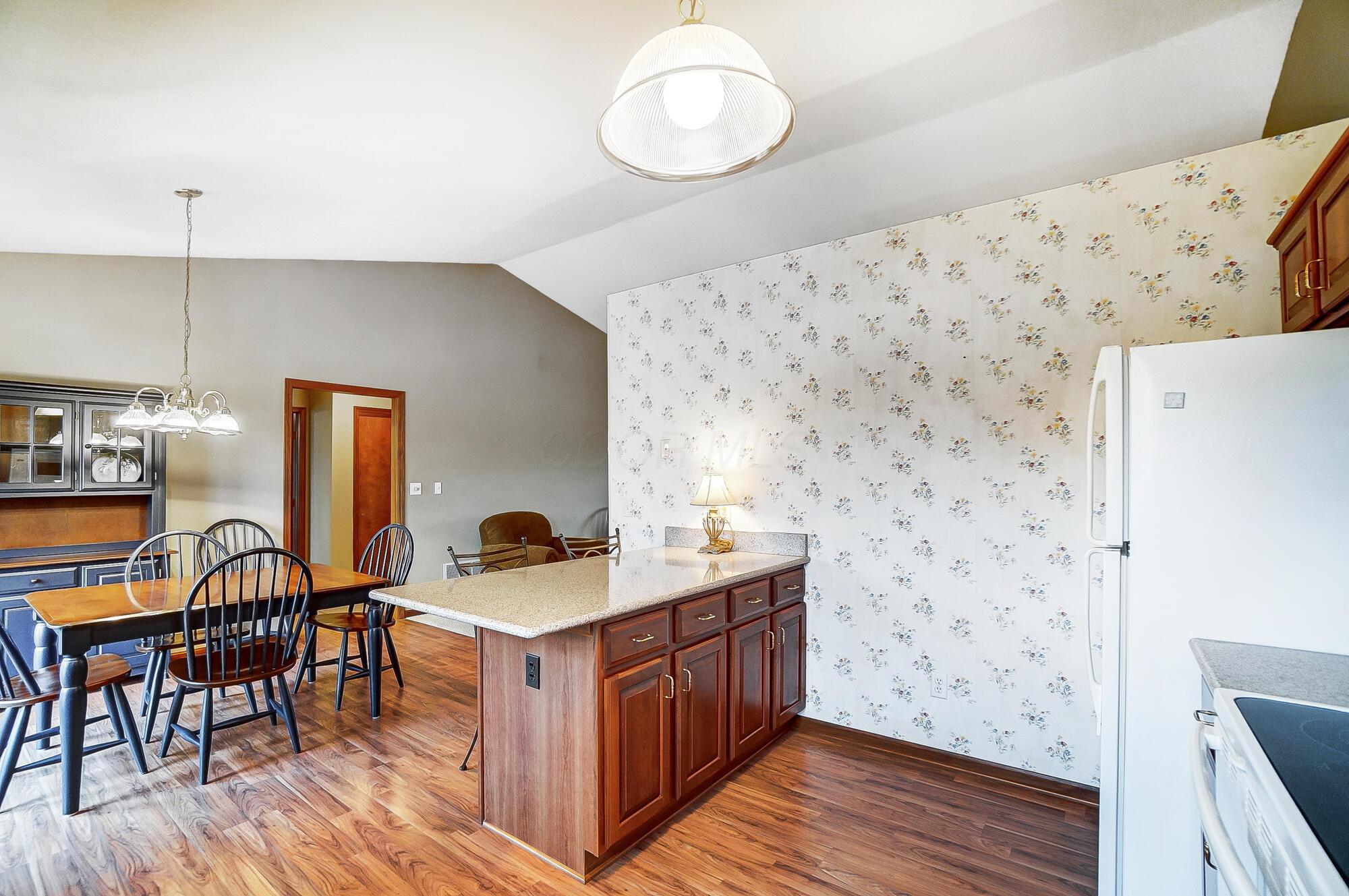 1318 Woodline Drive Property Photo 14