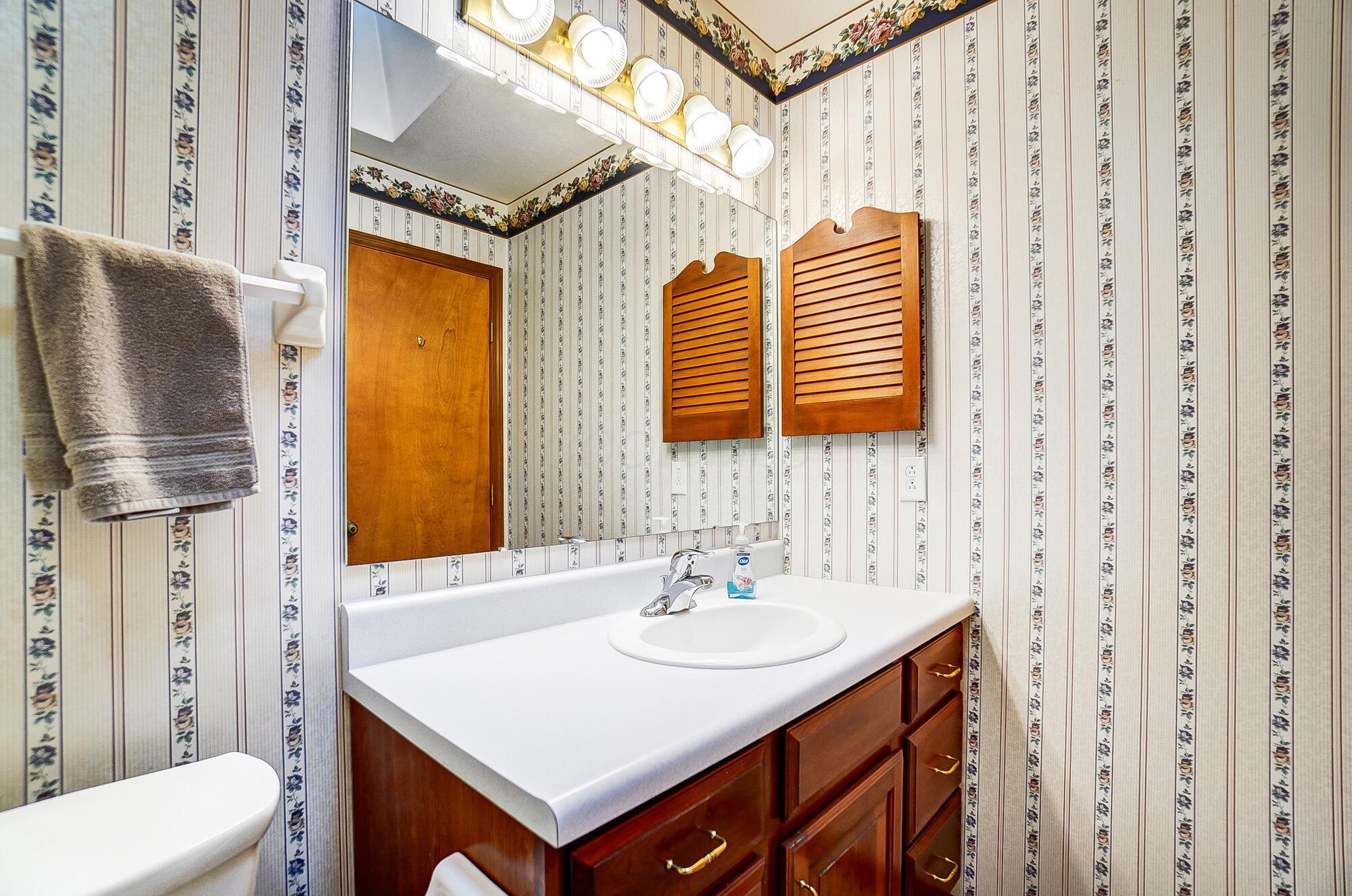 1318 Woodline Drive Property Photo 19