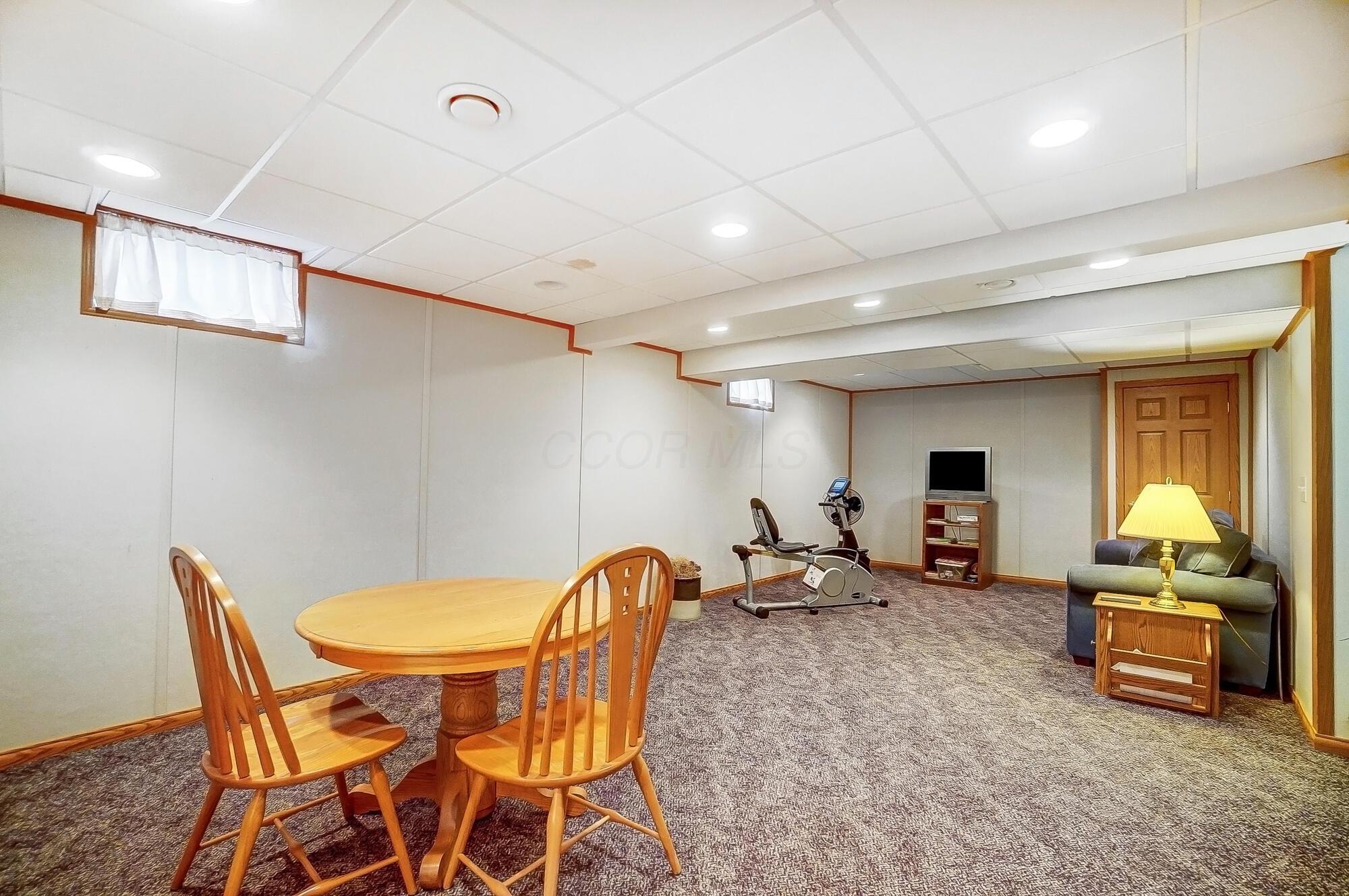 1318 Woodline Drive Property Photo 27