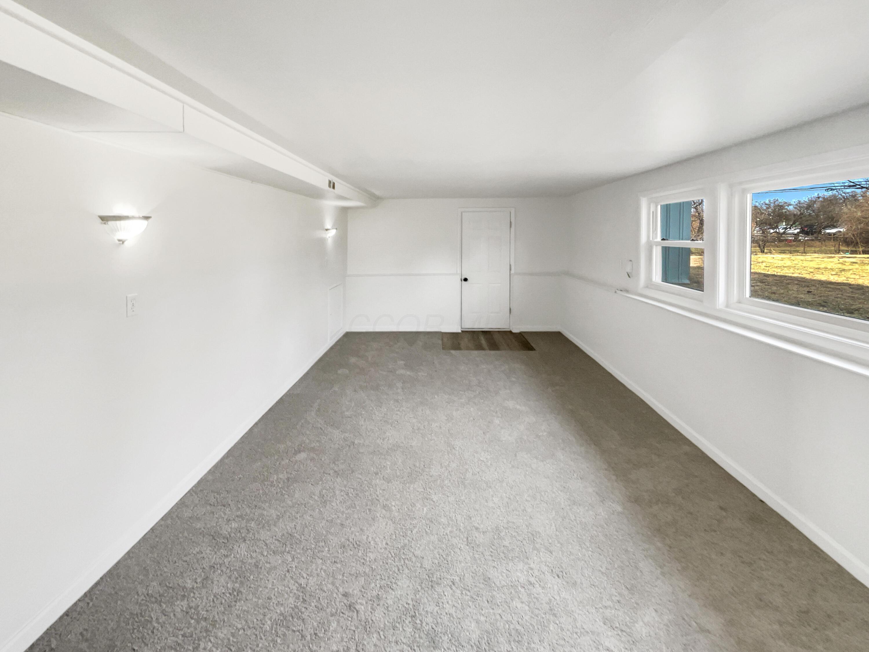 1086 Billie Drive Property Photo 12