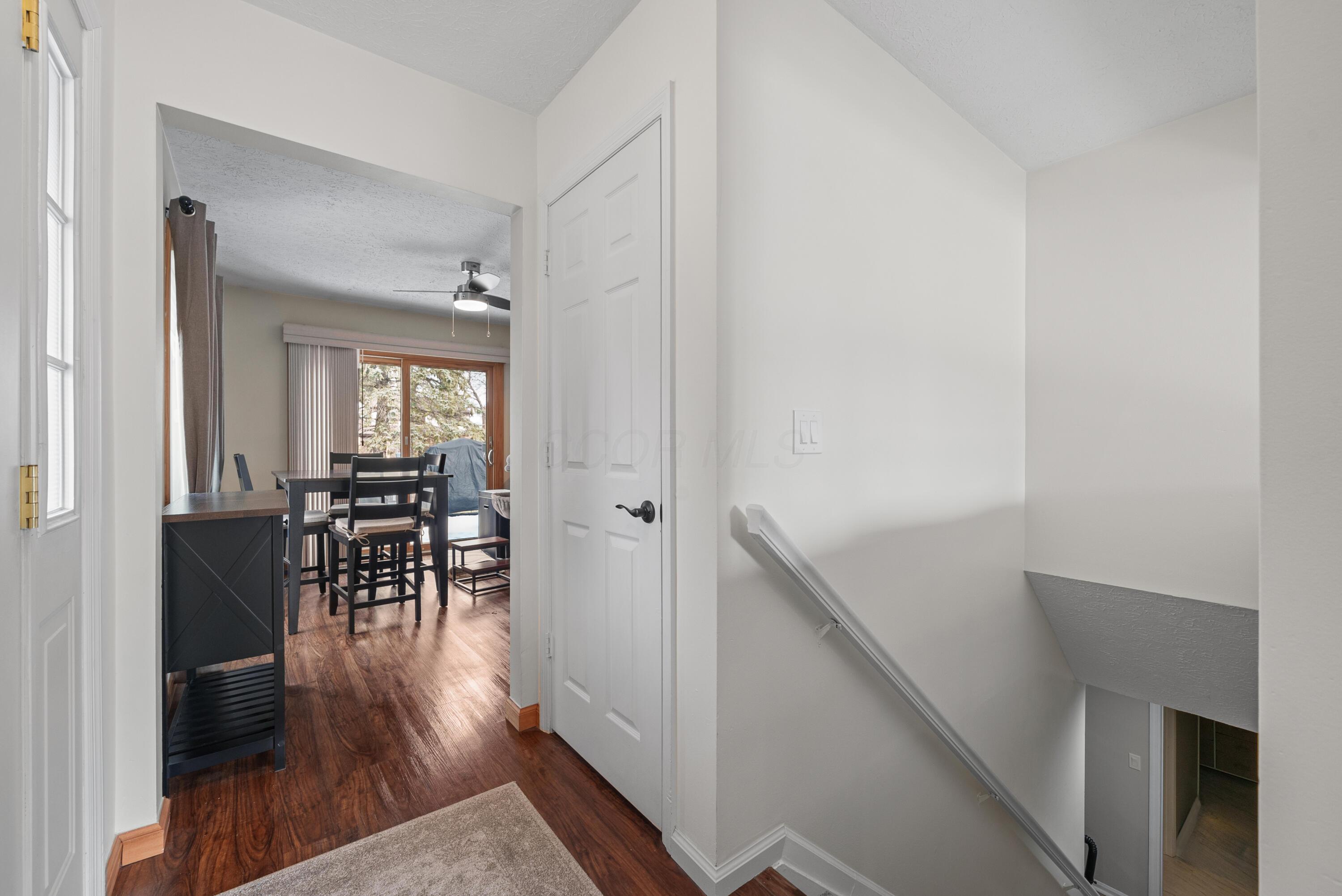 6345 Tara Hill Drive Property Photo 3
