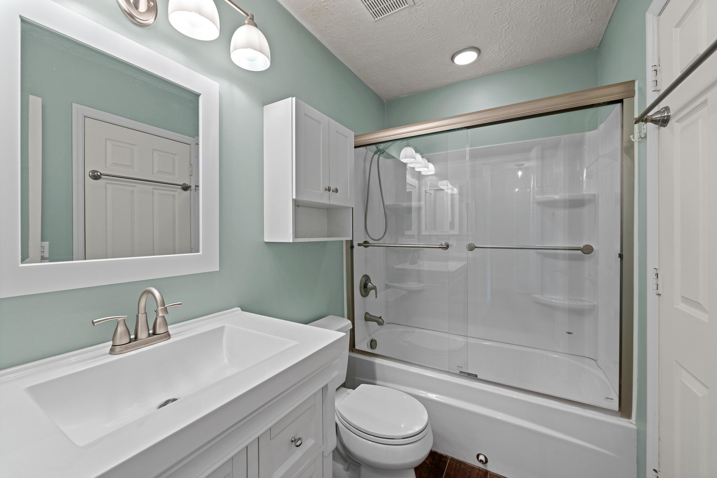 6345 Tara Hill Drive Property Photo 11