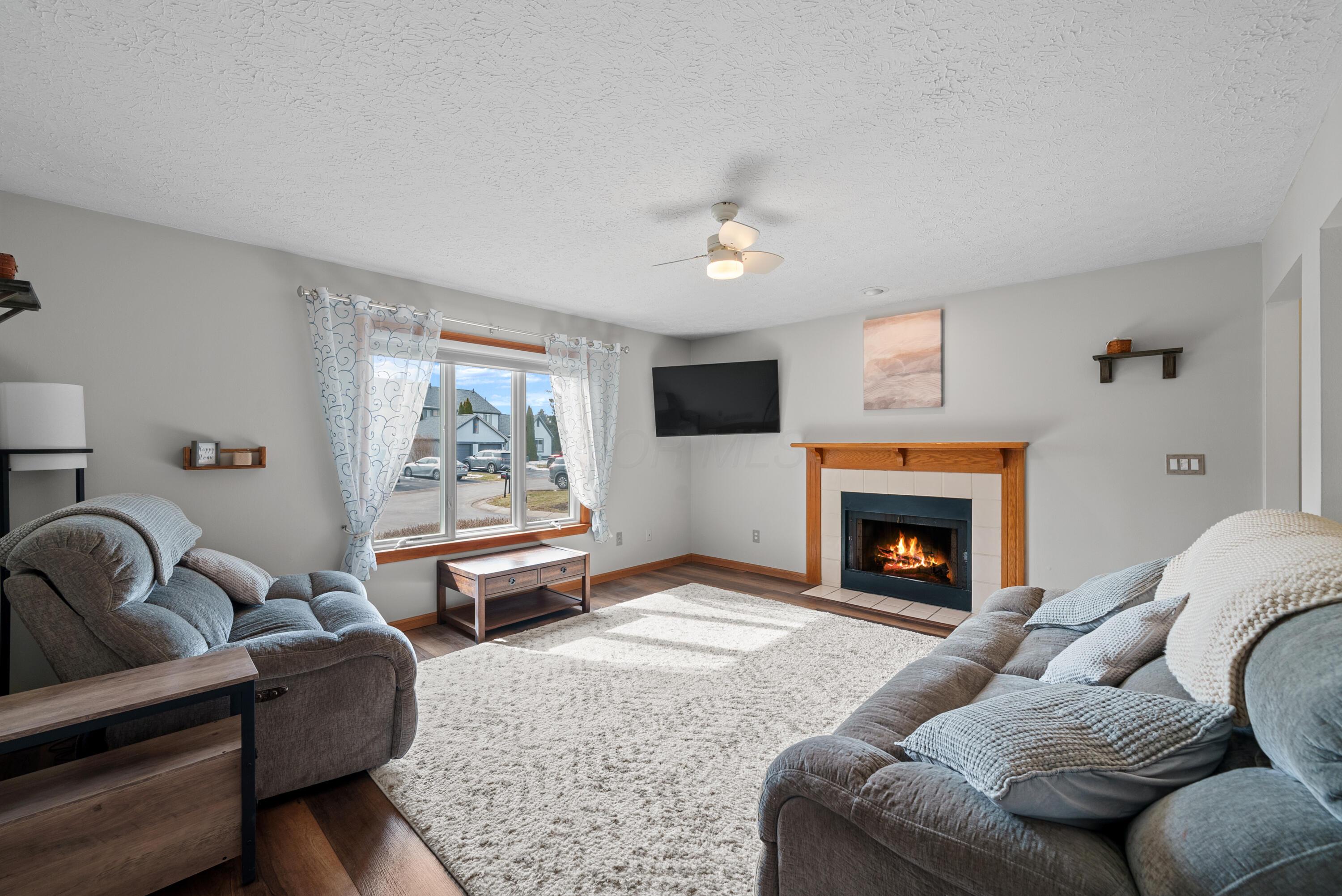 6345 Tara Hill Drive Property Photo 12