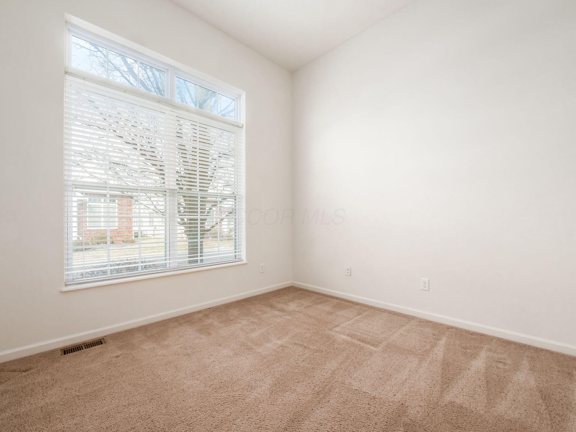 3267 Belstead Drive Property Photo 4