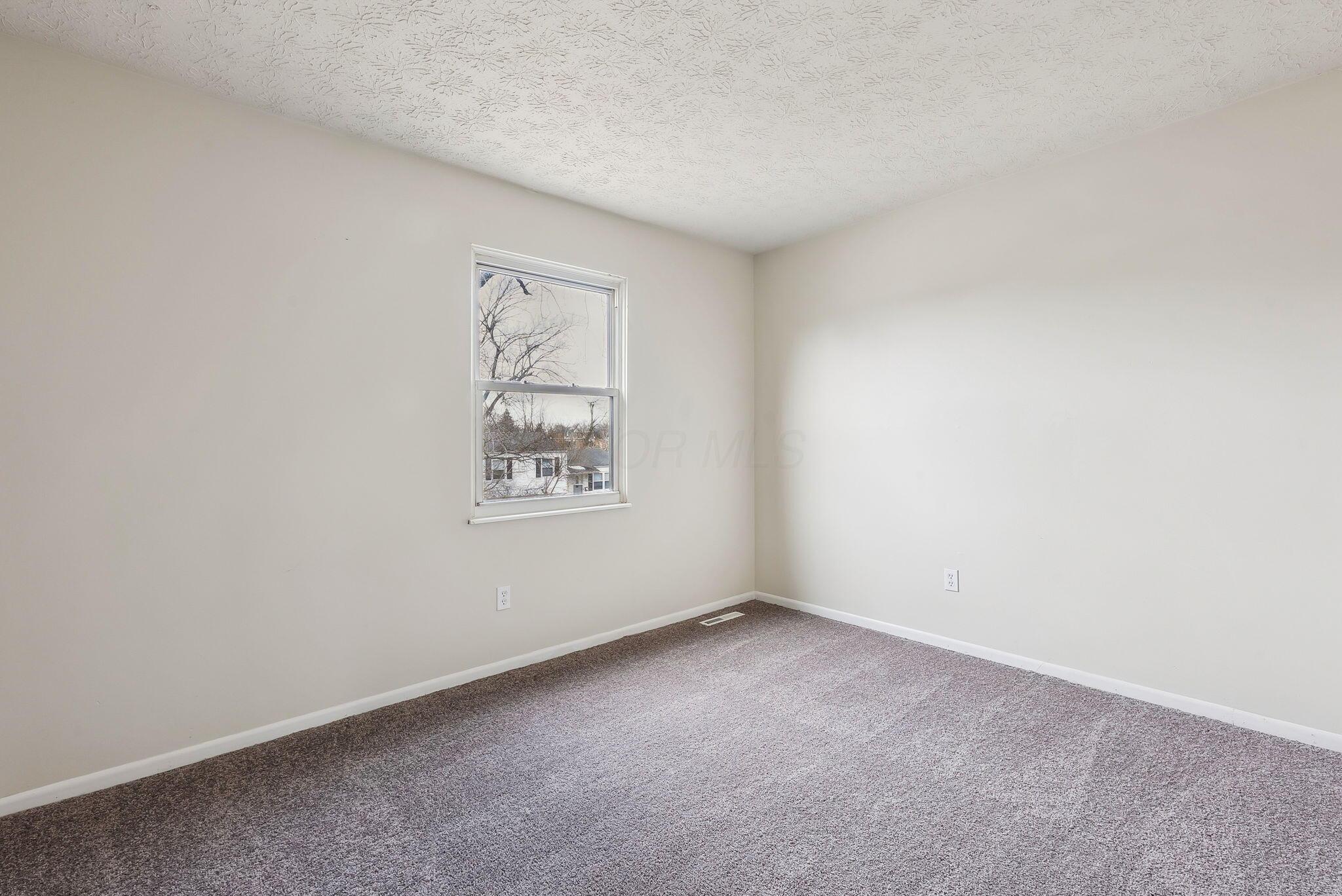 3302 Sundale Road Property Photo 23