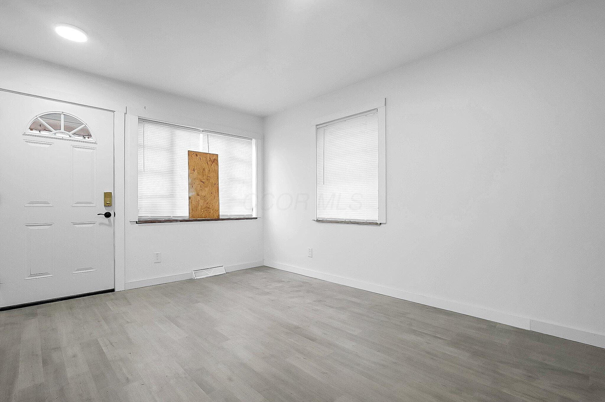 259-265 Broad Meadows Boulevard Property Photo 5