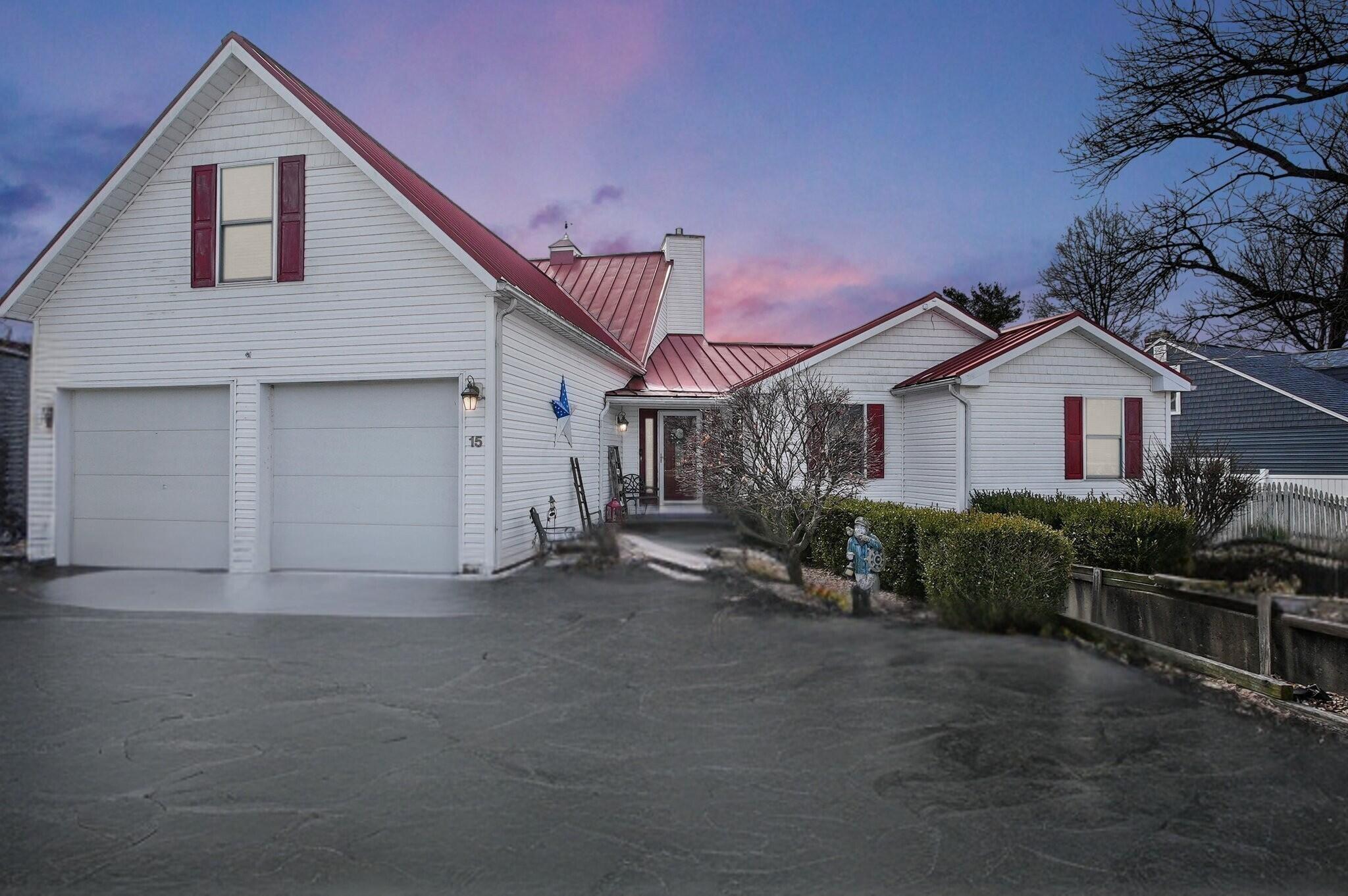 15 Woodland Road Property Photo 42