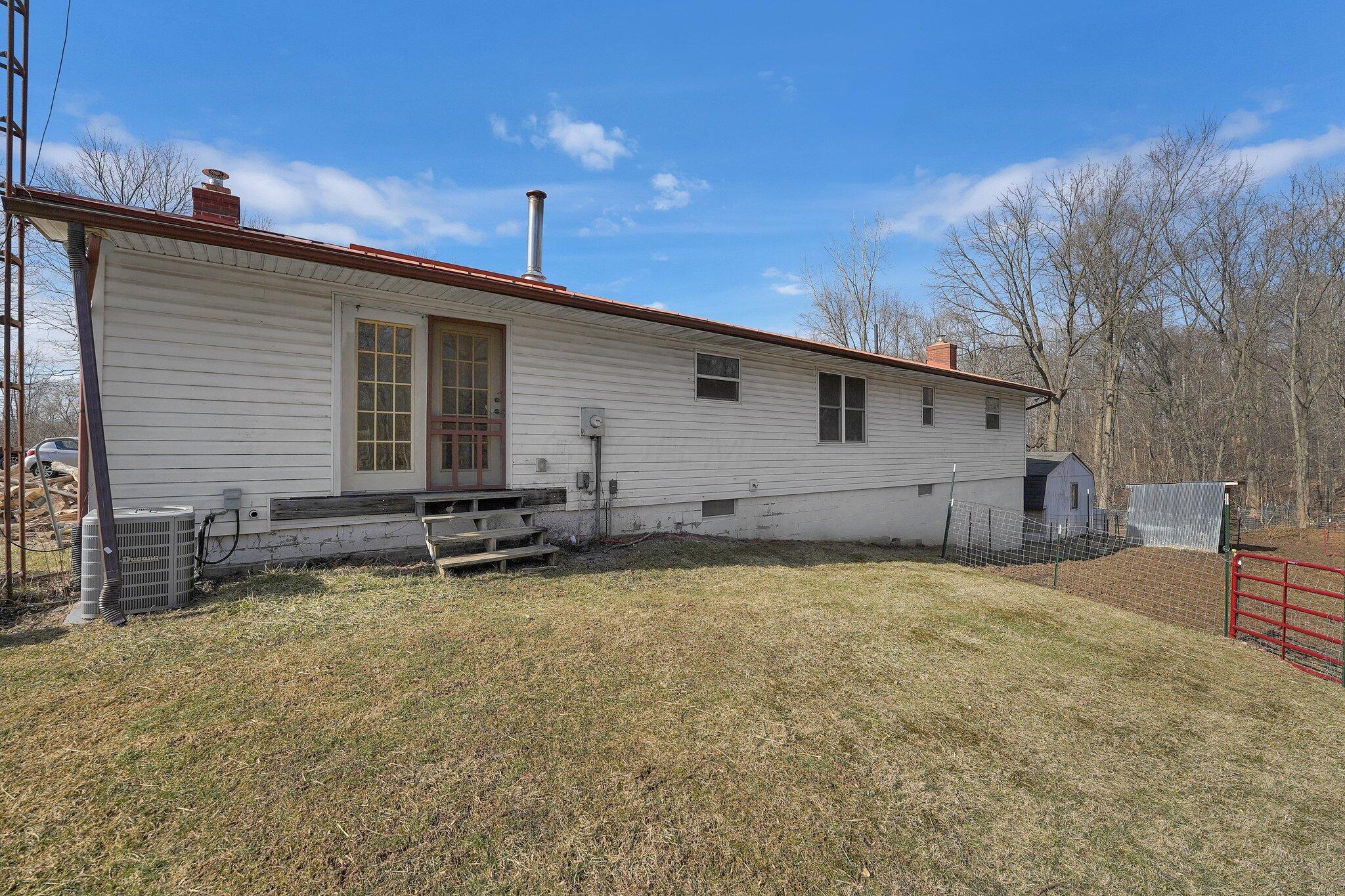 8730 Ransom Road Property Photo 5