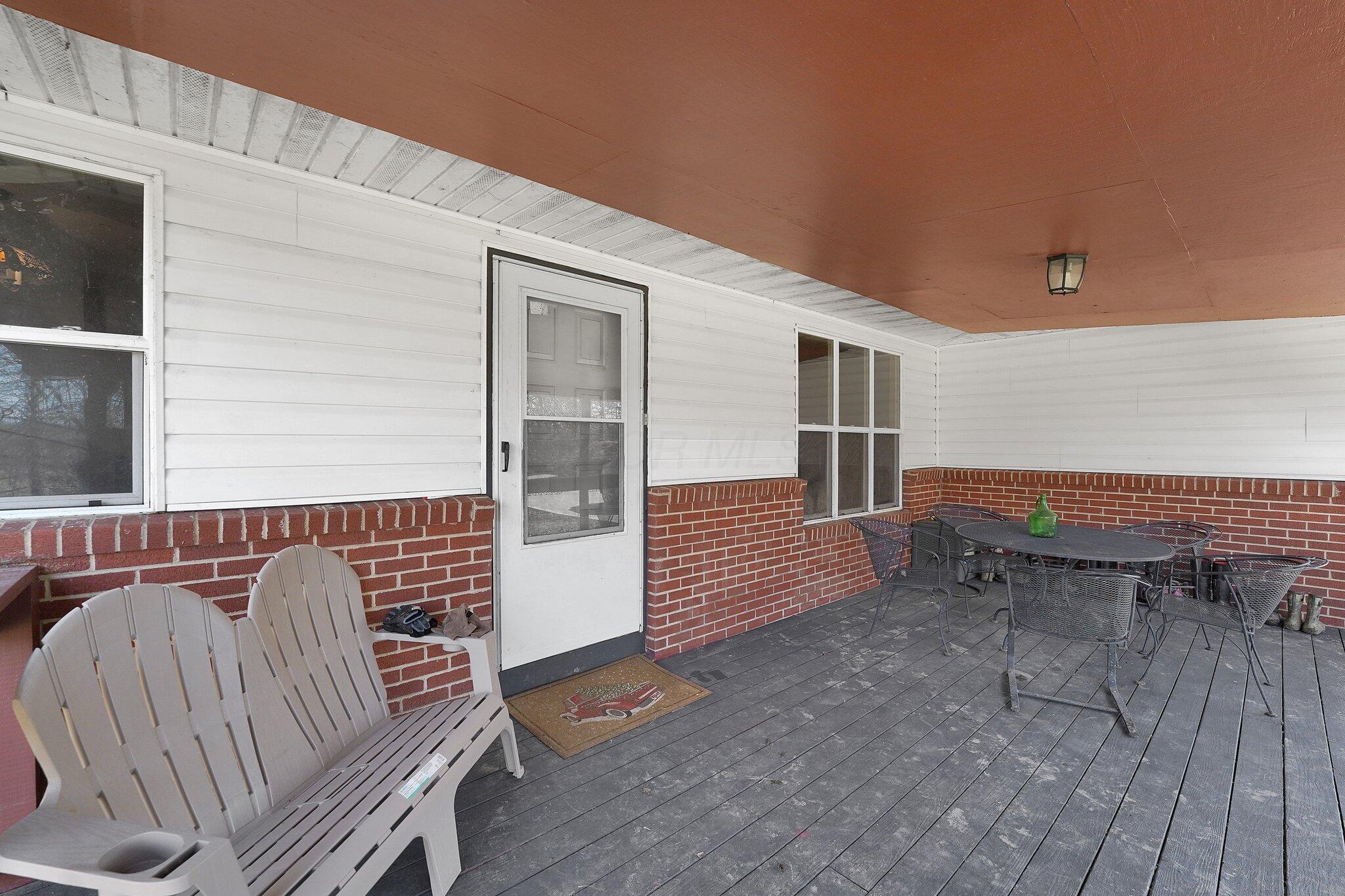 8730 Ransom Road Property Photo 6