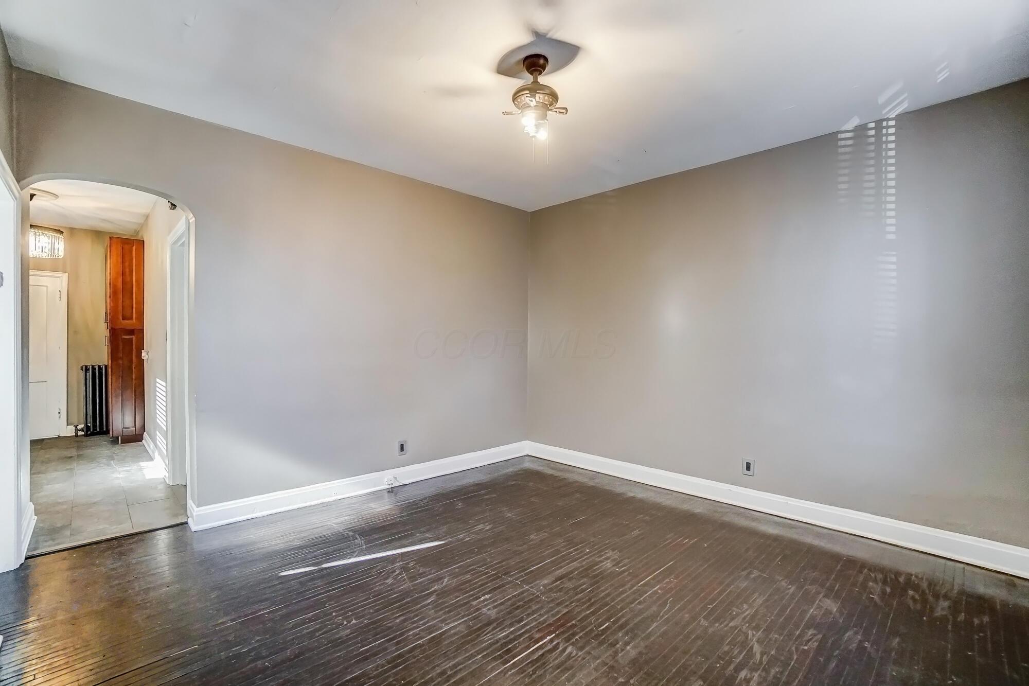 601 City Park Avenue, 1 Property Photo 20