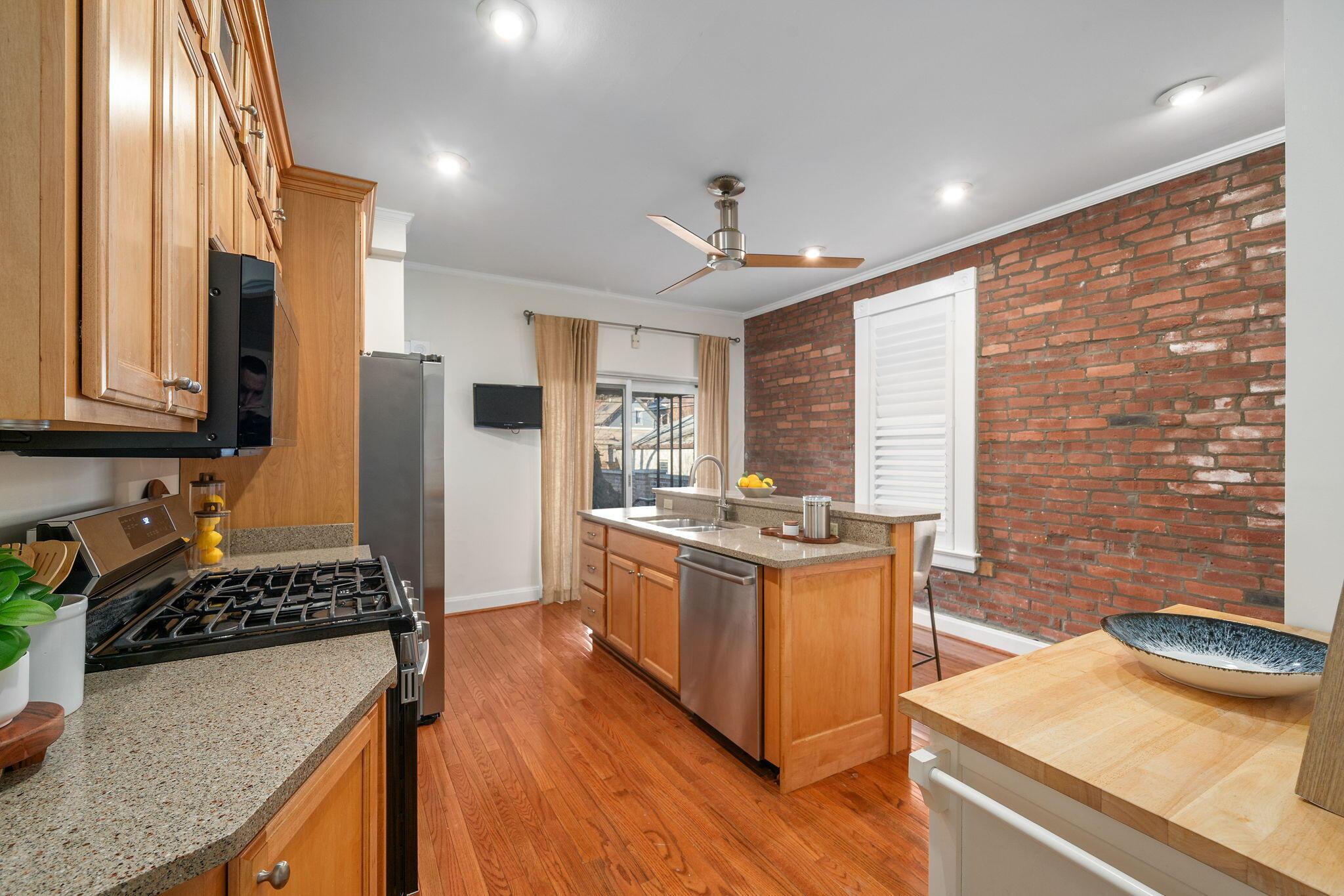 288 Reinhard Avenue Property Photo 13