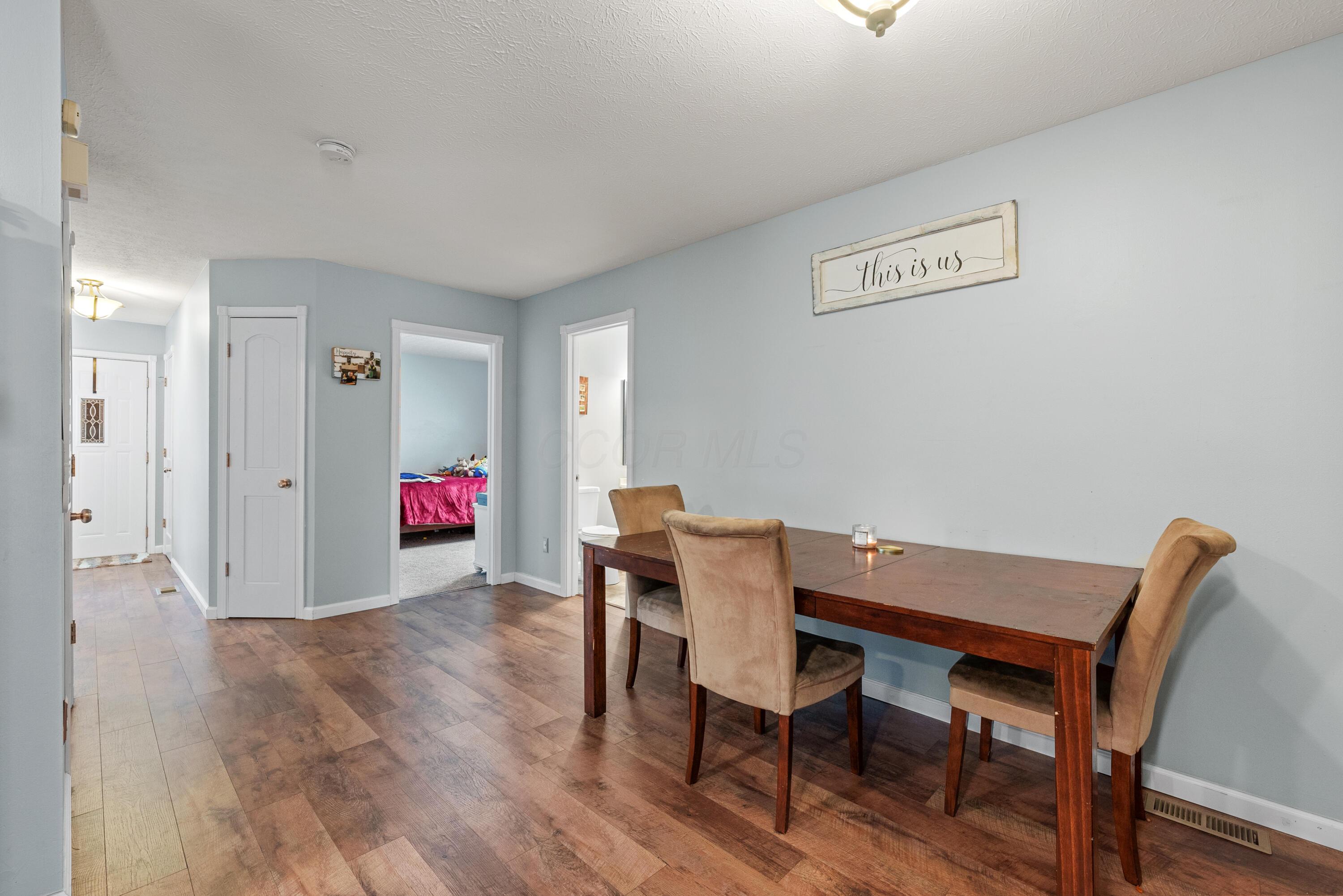442-446 Courtland Lane Property Photo 6