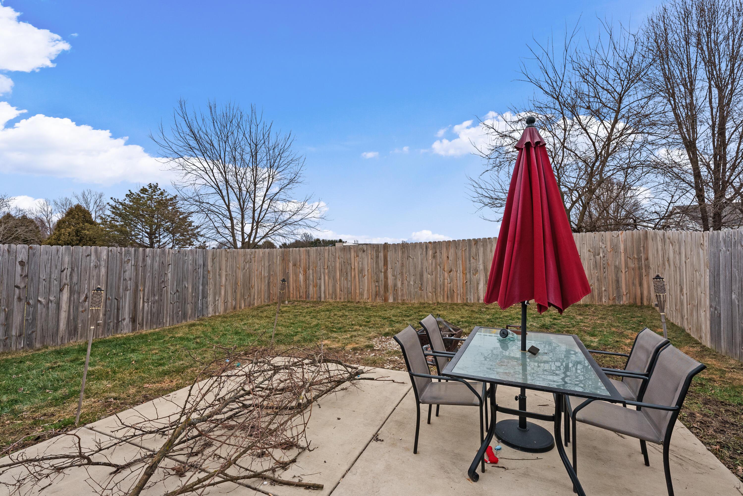442-446 Courtland Lane Property Photo 13