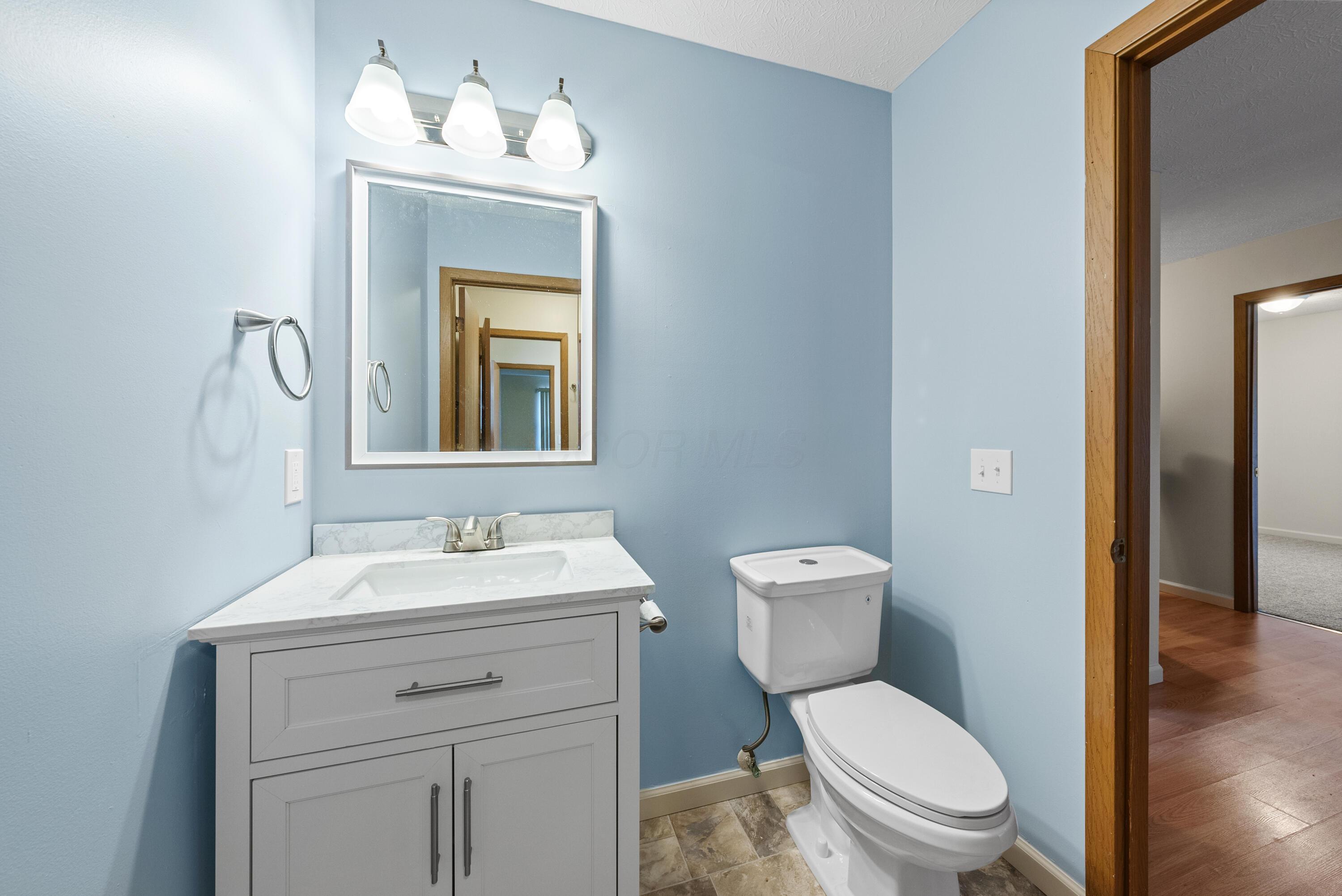 442-446 Courtland Lane Property Photo 19