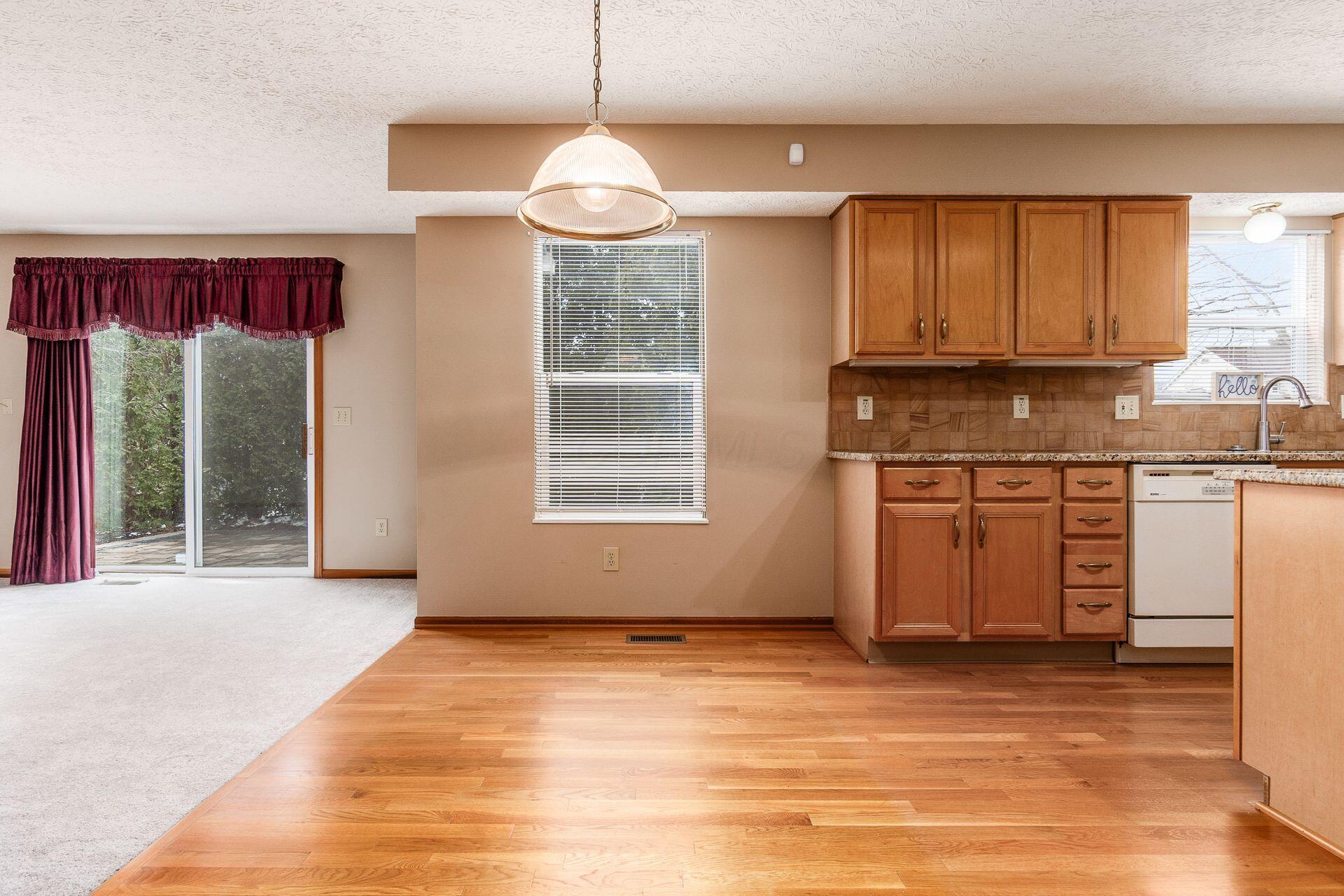 2865 Aigin Court Property Photo 12