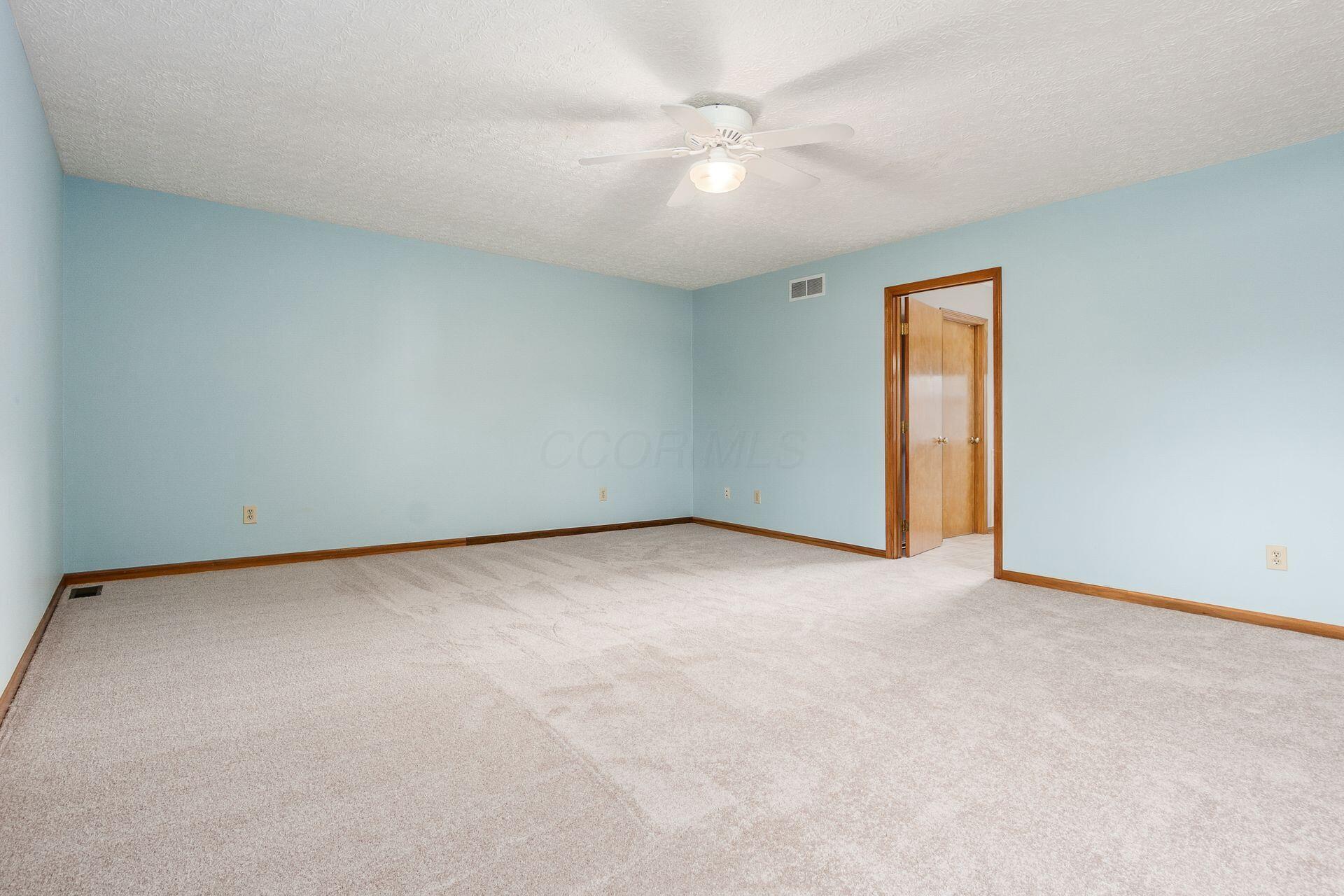 2865 Aigin Court Property Photo 21