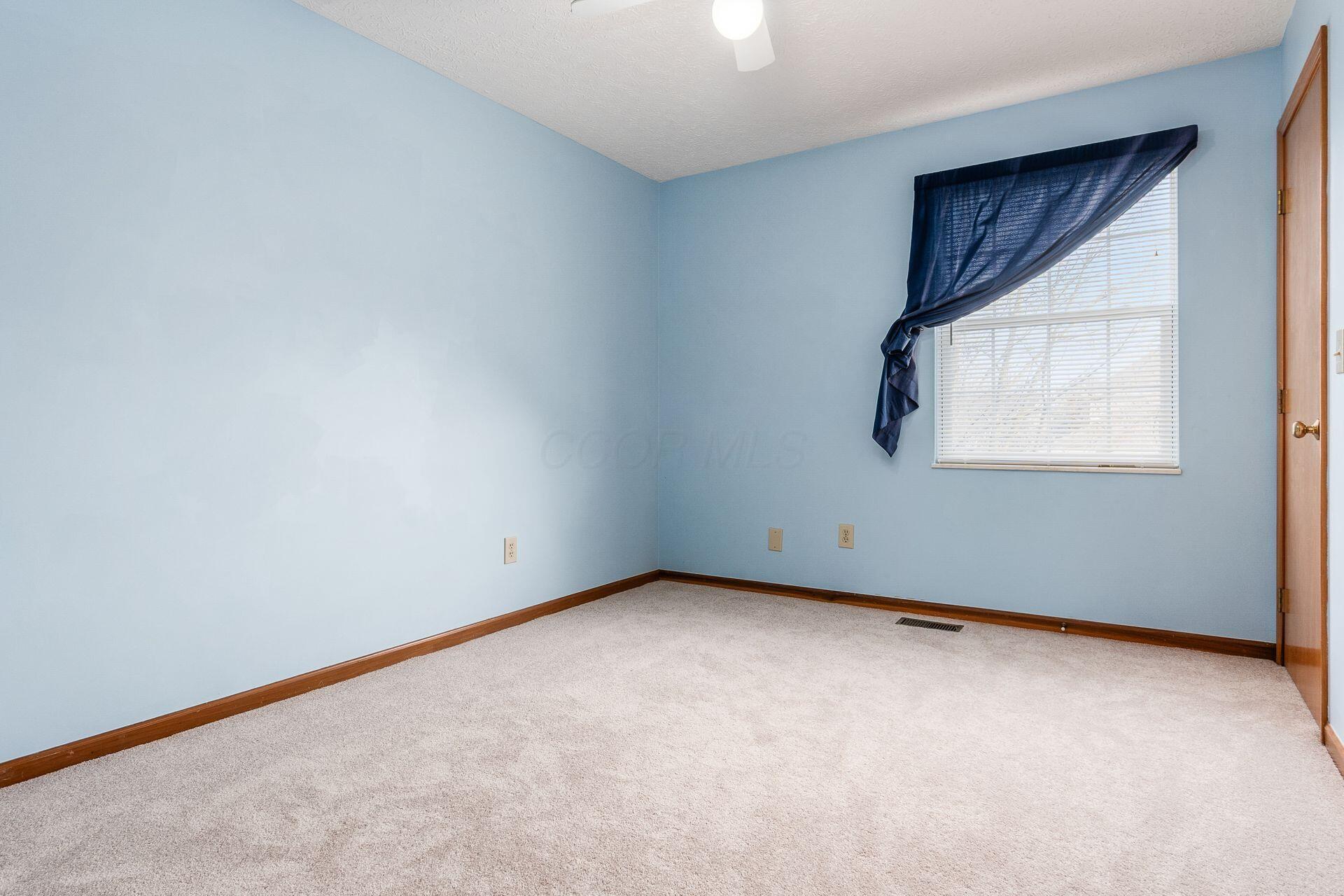 2865 Aigin Court Property Photo 33