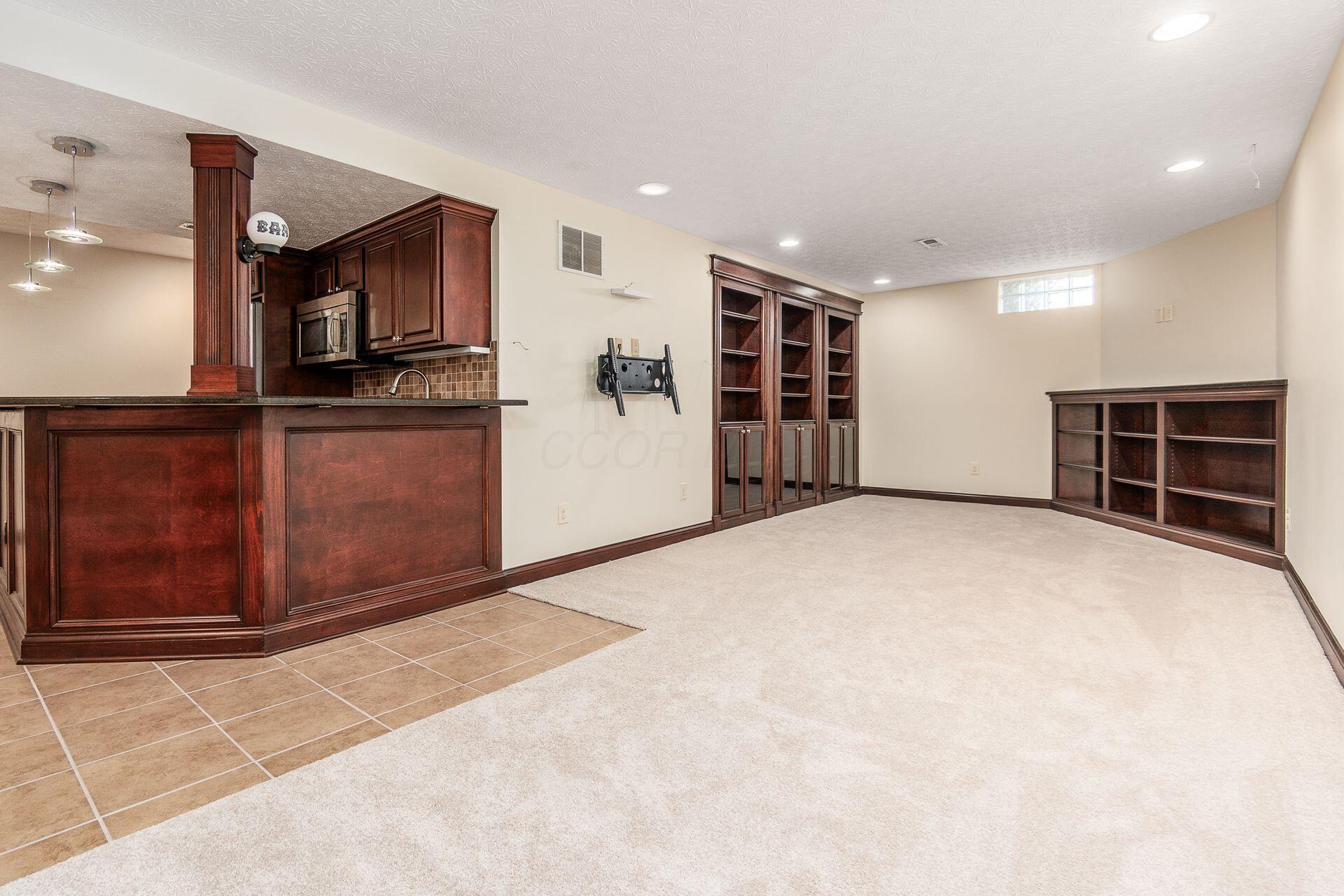 2865 Aigin Court Property Photo 37