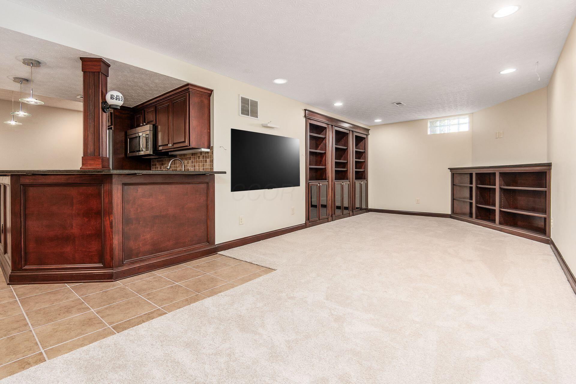 2865 Aigin Court Property Photo 38