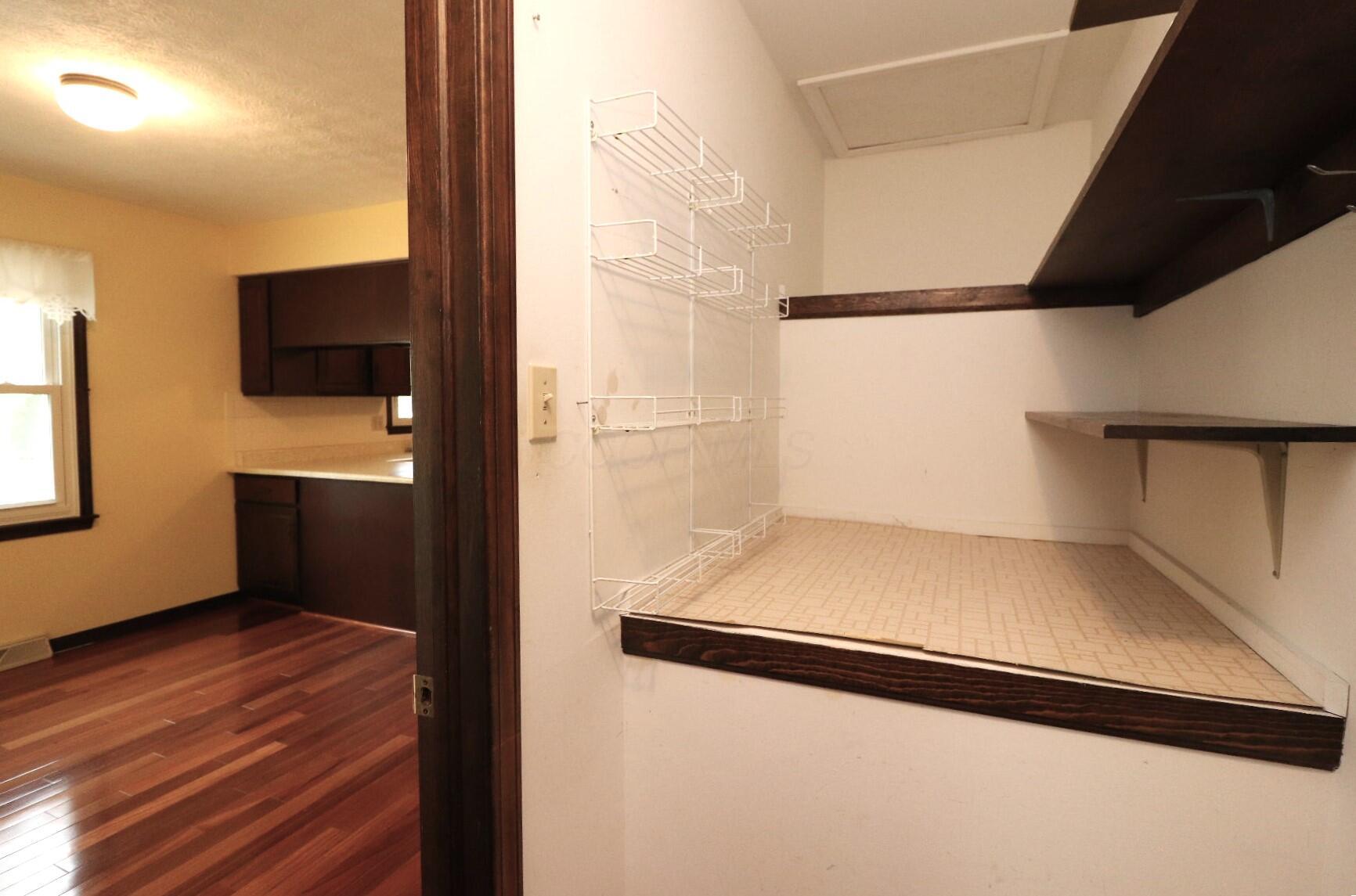 6582 Rolling Hills Place Property Photo 21