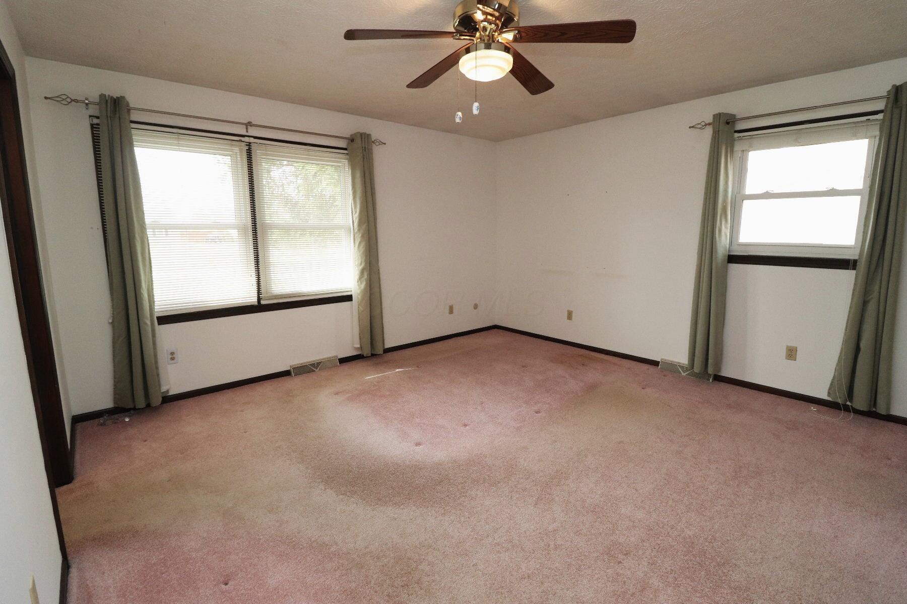 6582 Rolling Hills Place Property Photo 31