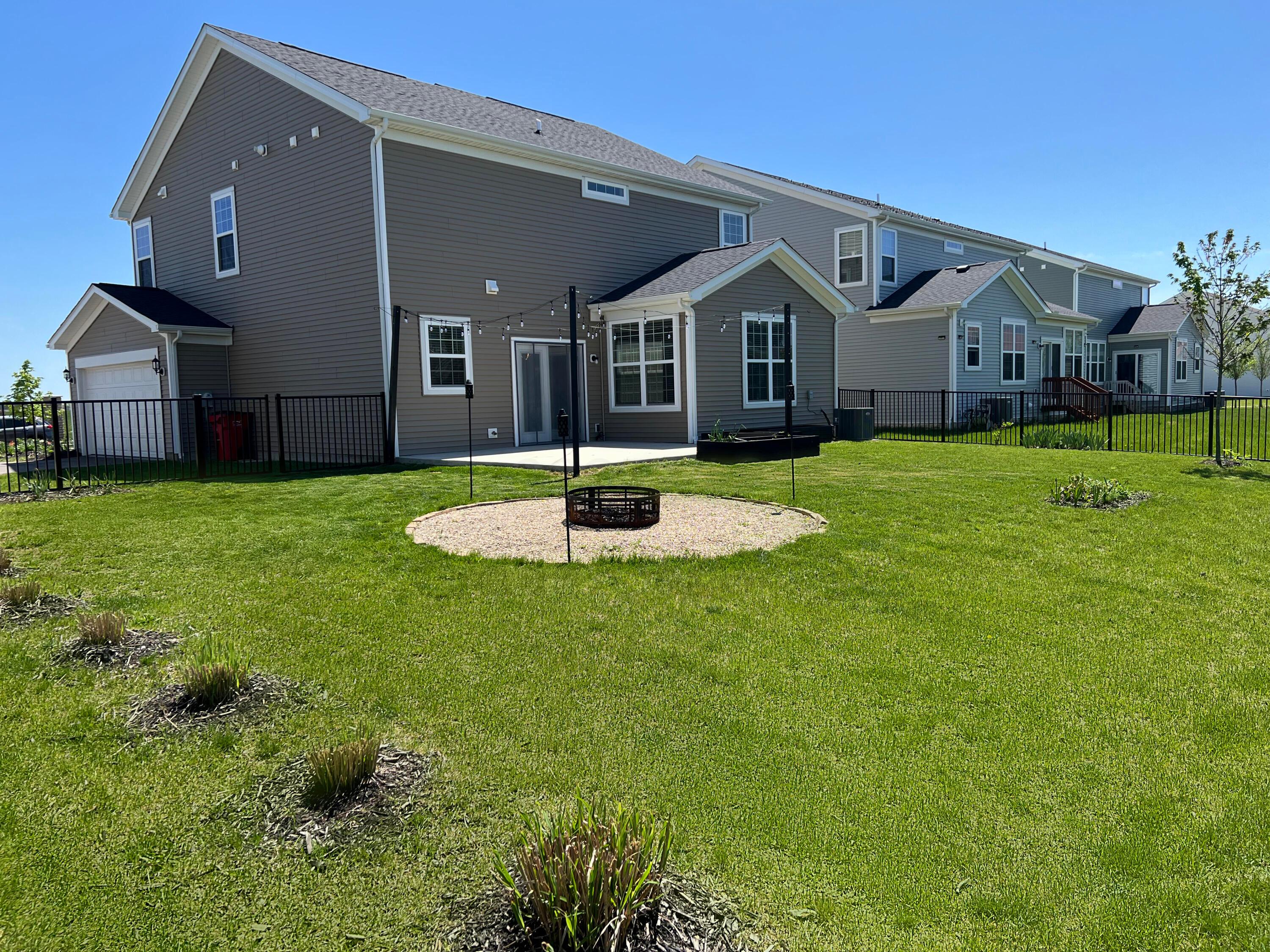 3683 Glacial Lane Property Photo 27