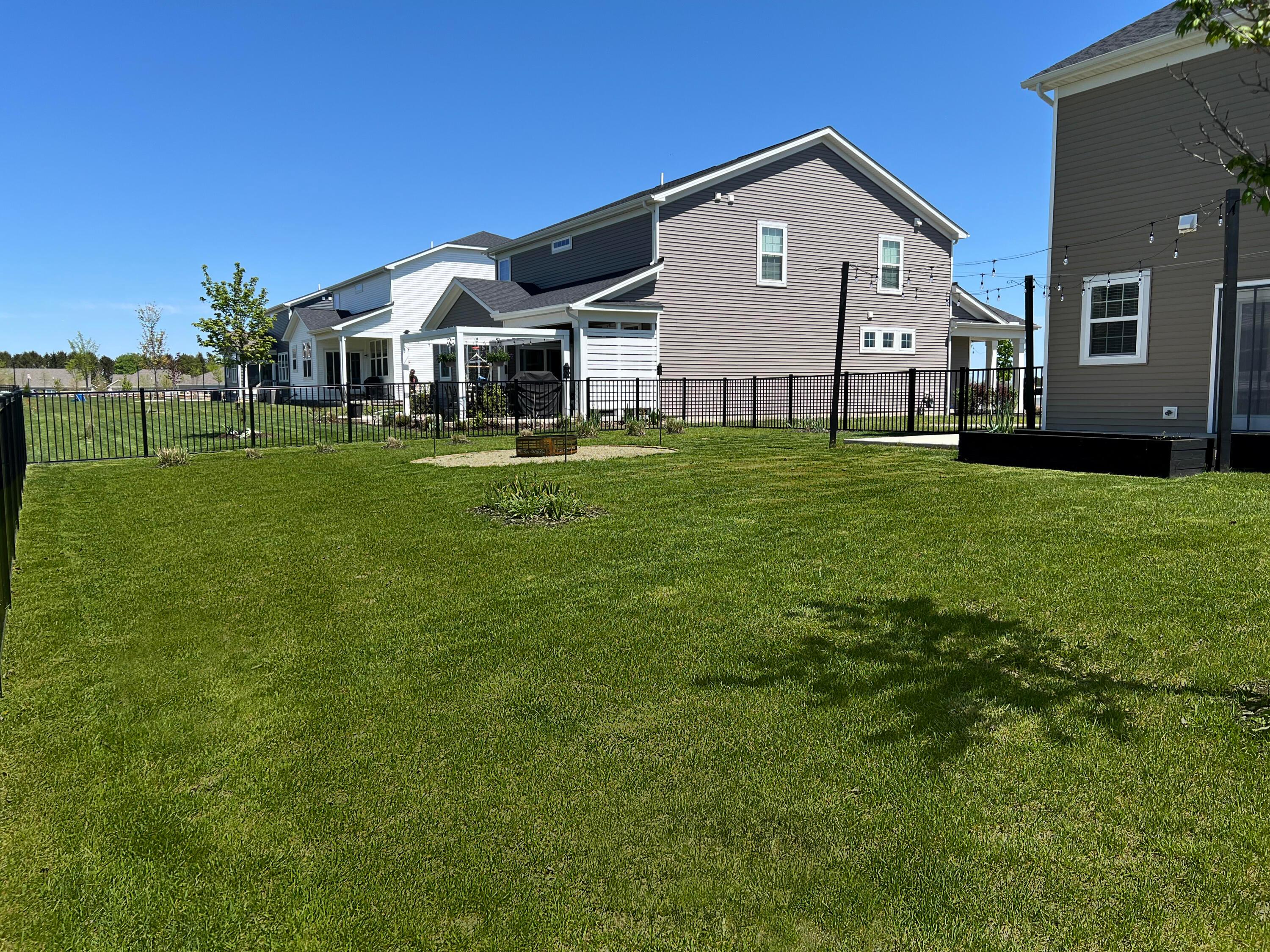 3683 Glacial Lane Property Photo 28